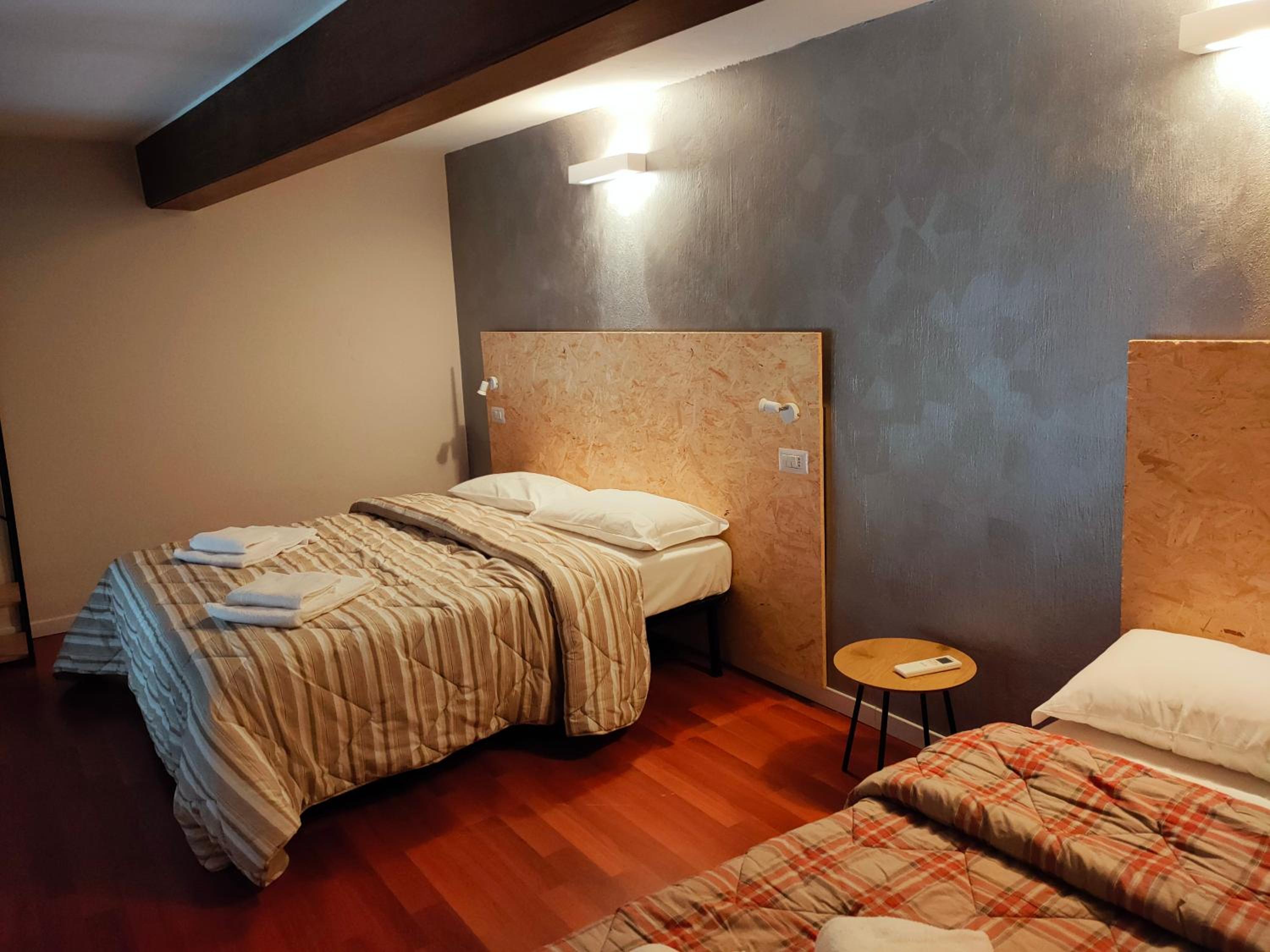 Triple Room with Private Bathroom photo 1