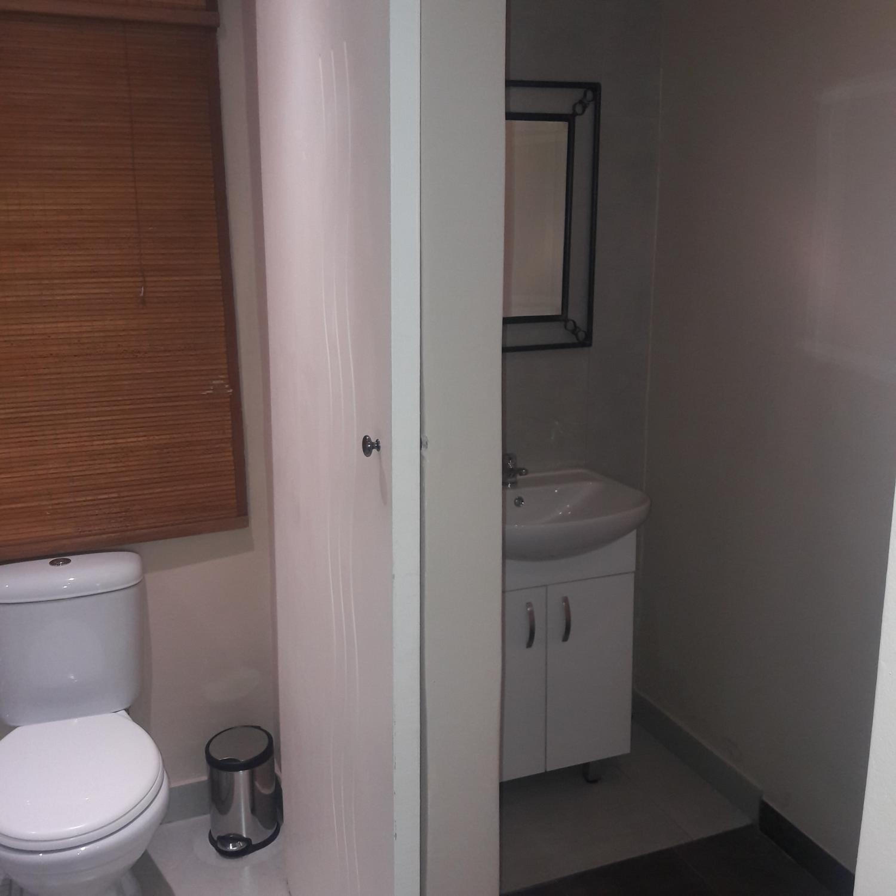 Two-Bedroom Suite - Photo 5