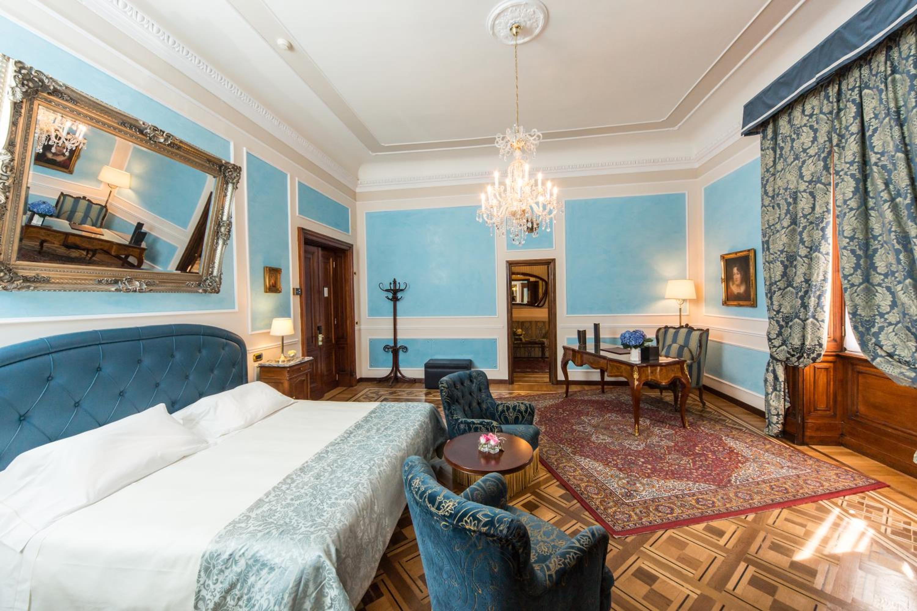 Suite - Photo 6