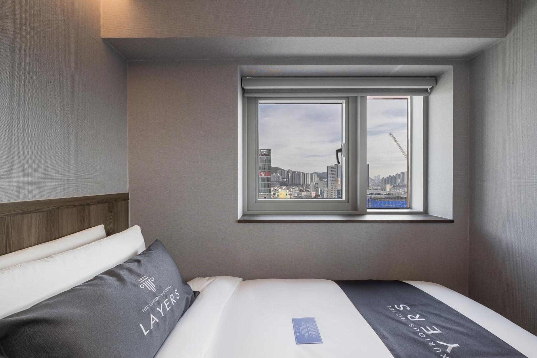 Economy Twin Room - Photo 6
