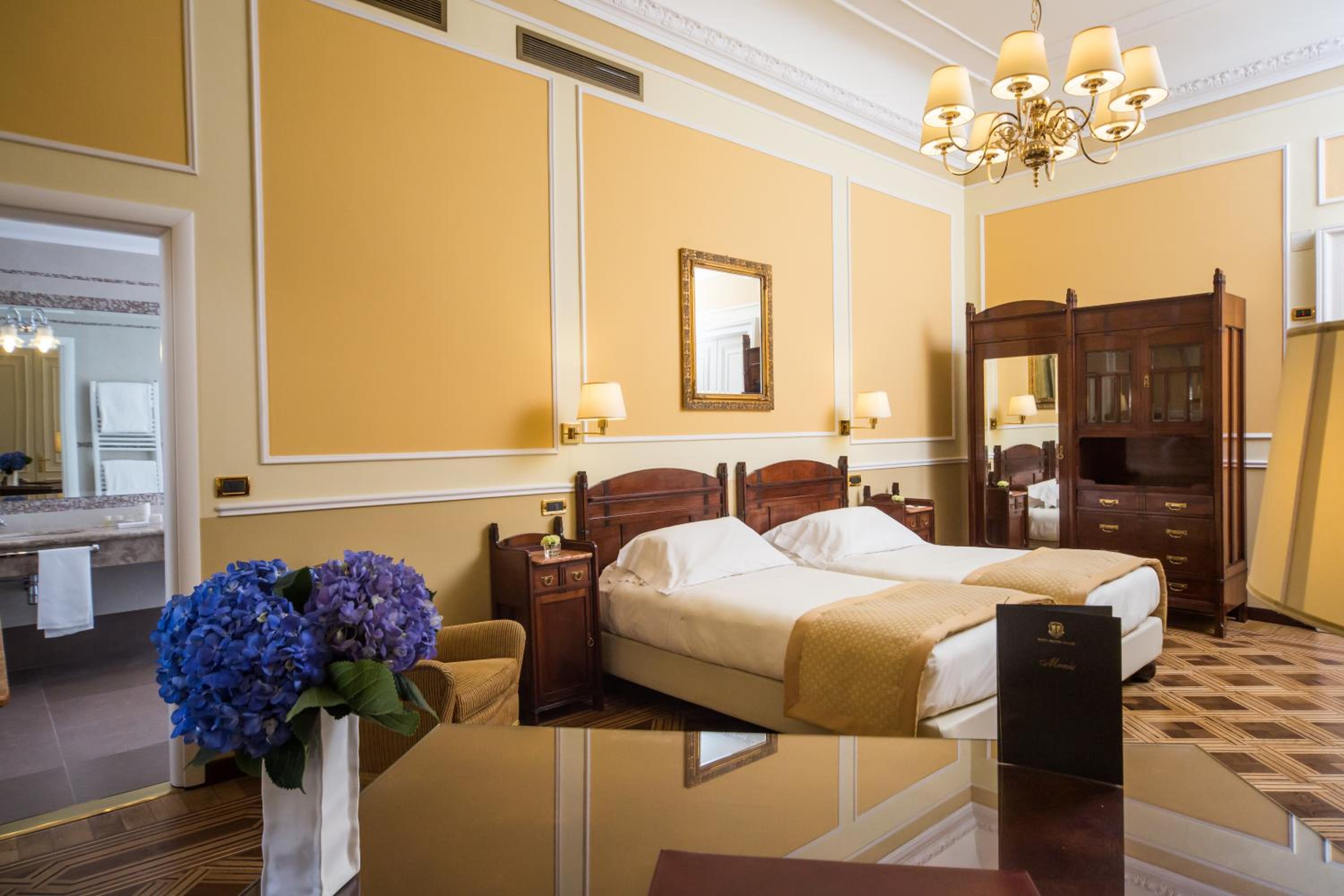 Deluxe Double or Twin Room - Photo 3