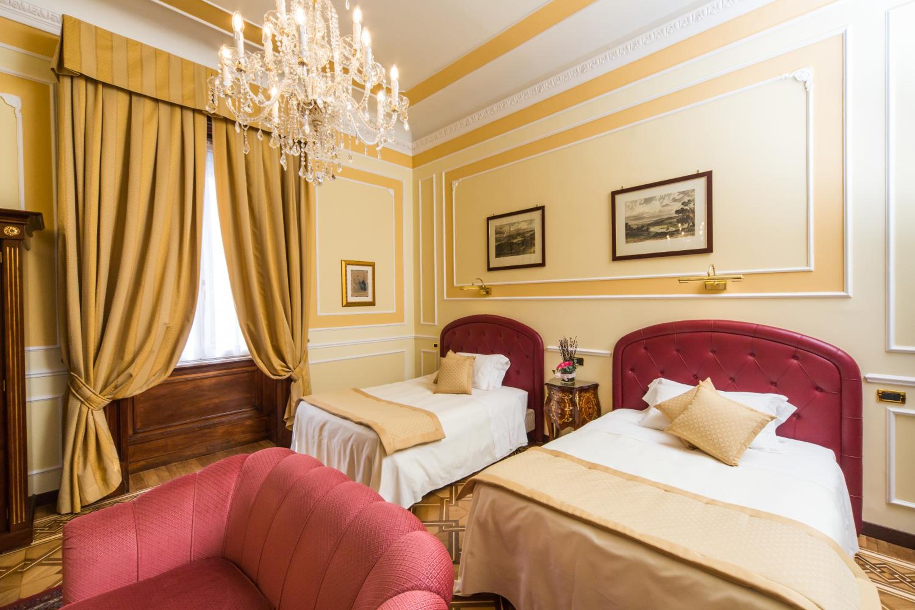 Grand Deluxe Double or Twin Room - Photo 4