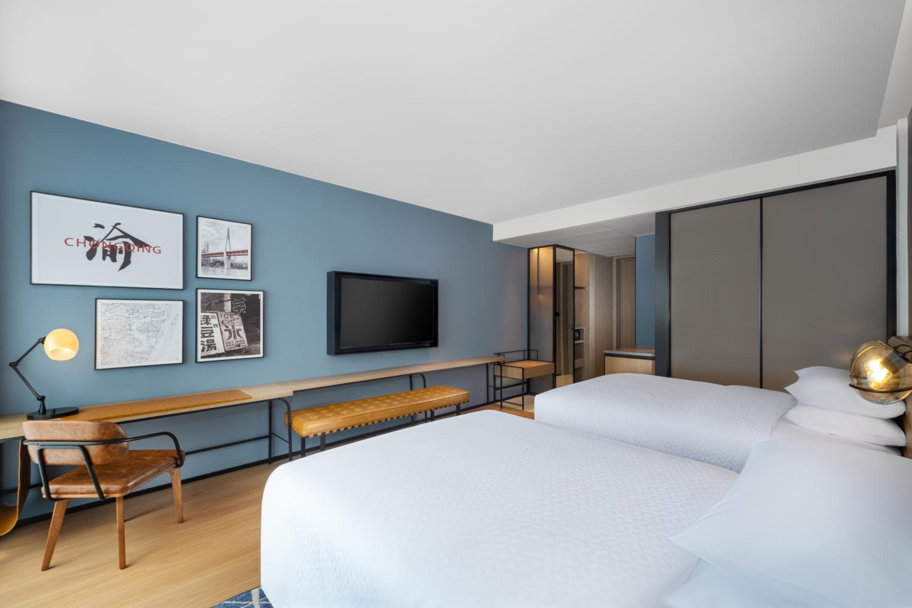 Premium Twin Room with Balcony and City View