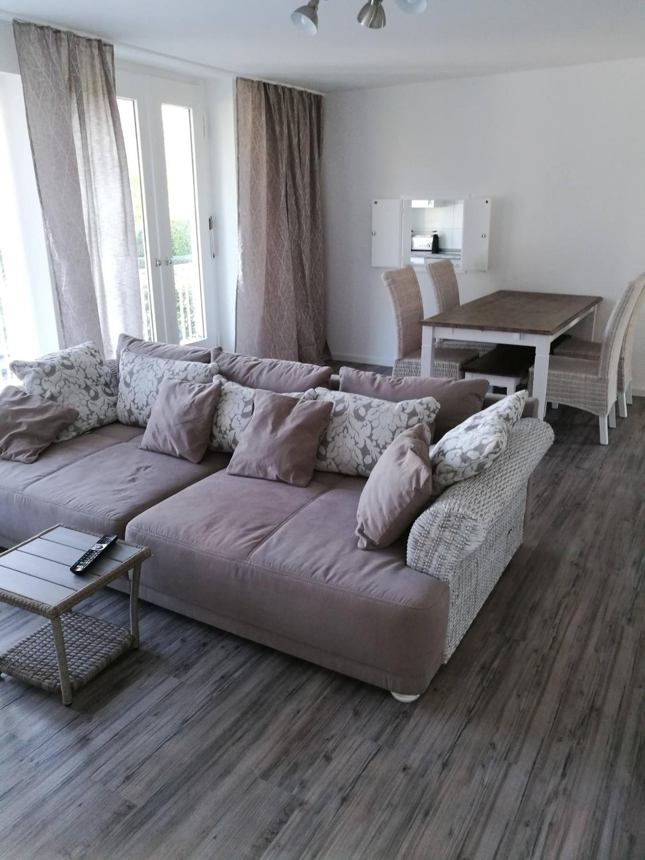 Three-Bedroom Apartment photo 1
