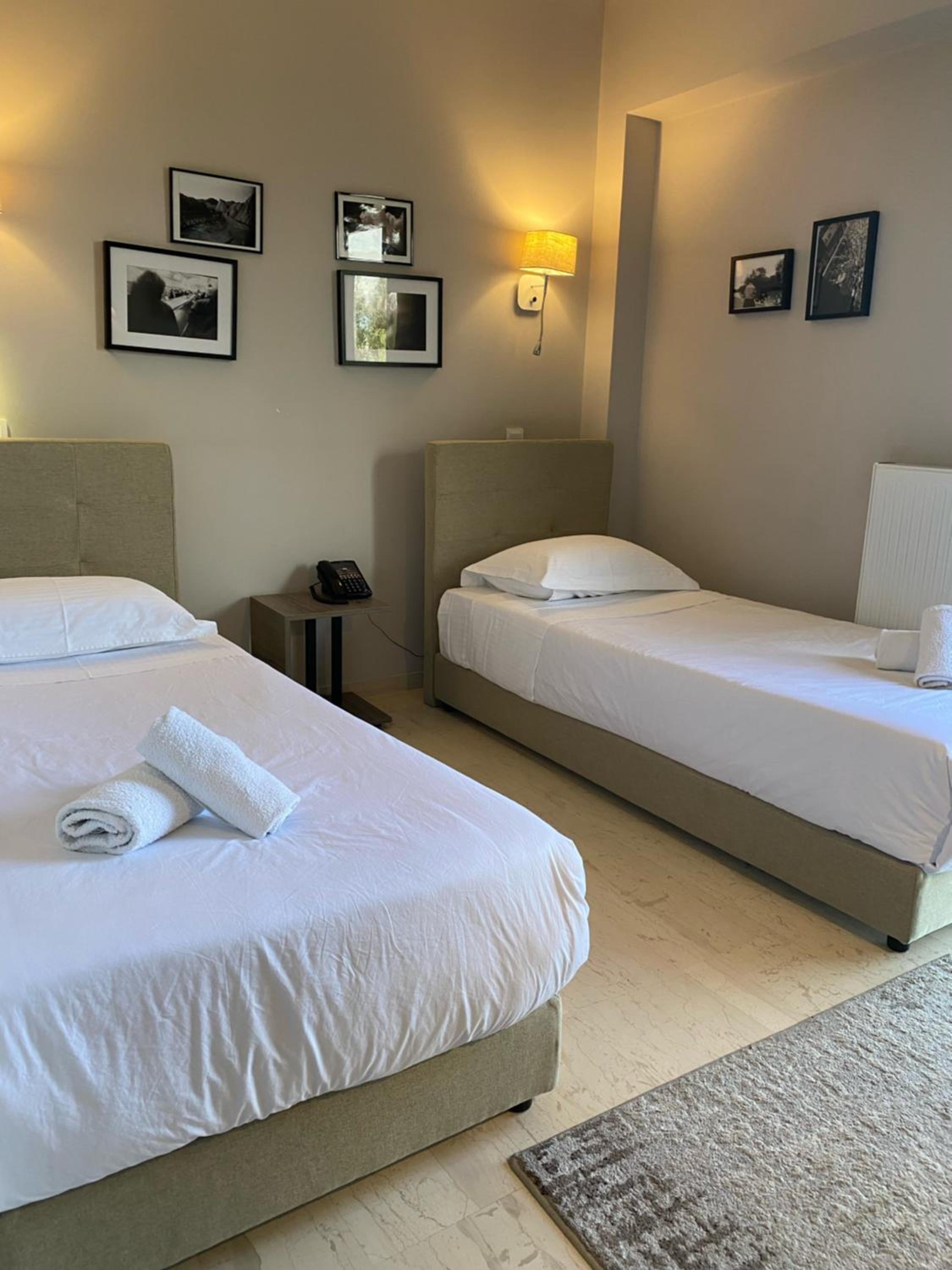 Standard Twin Room photo 2