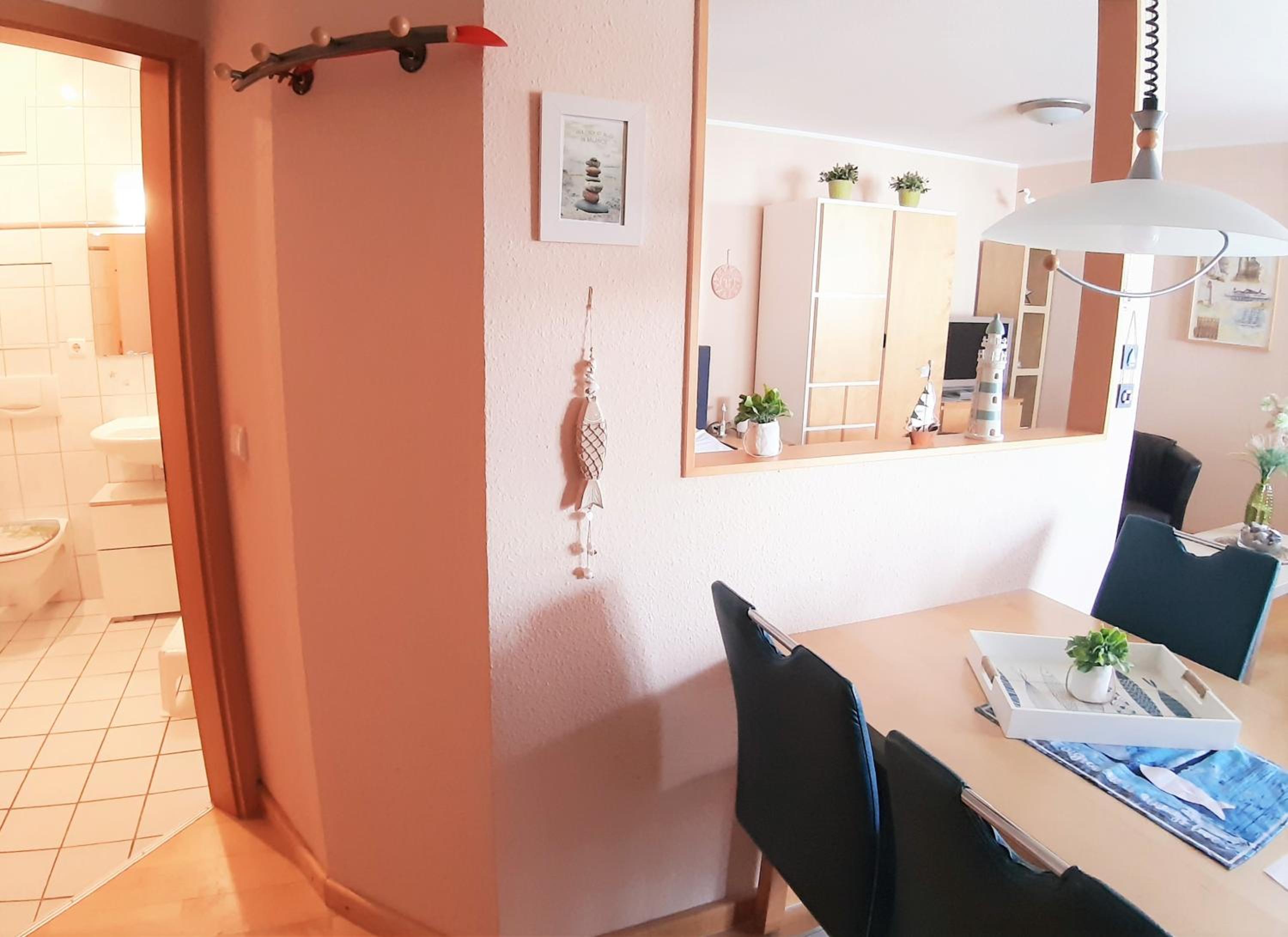 One-Bedroom Apartment photo 2