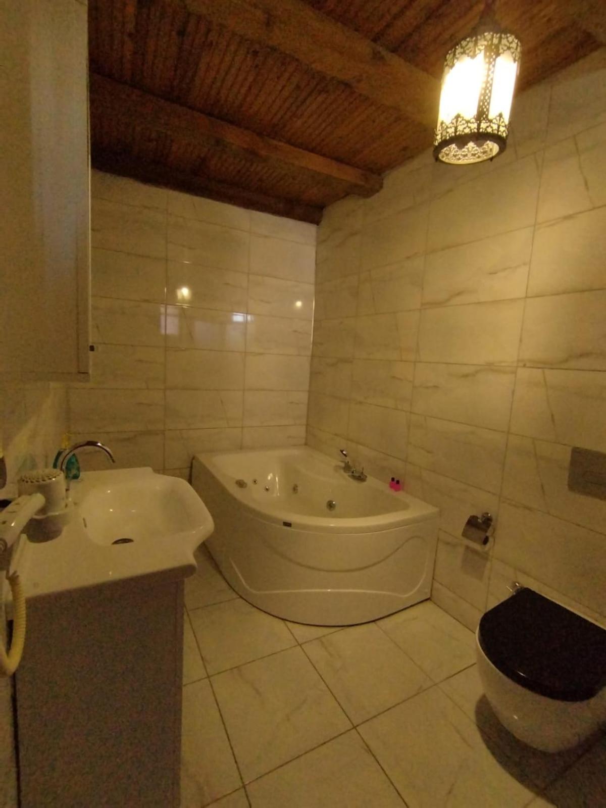 Family Suite - Photo 3