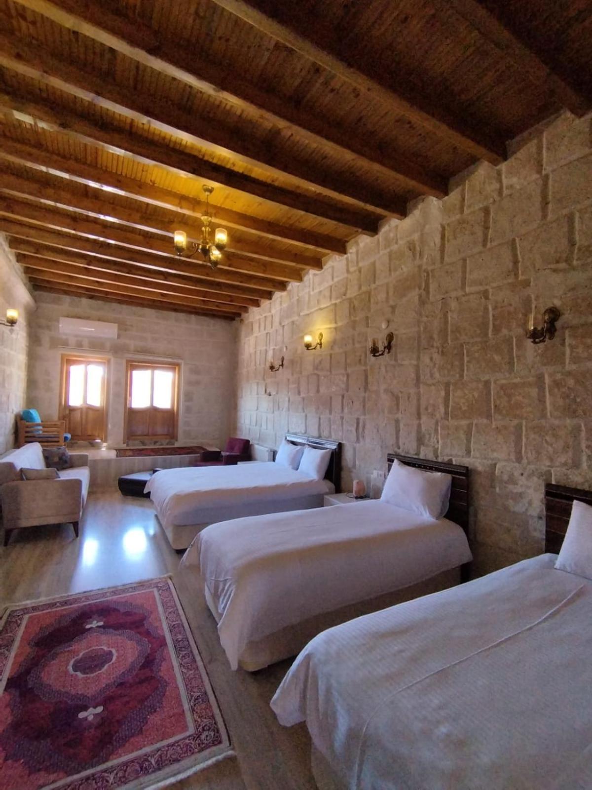 Family Suite - Photo 5