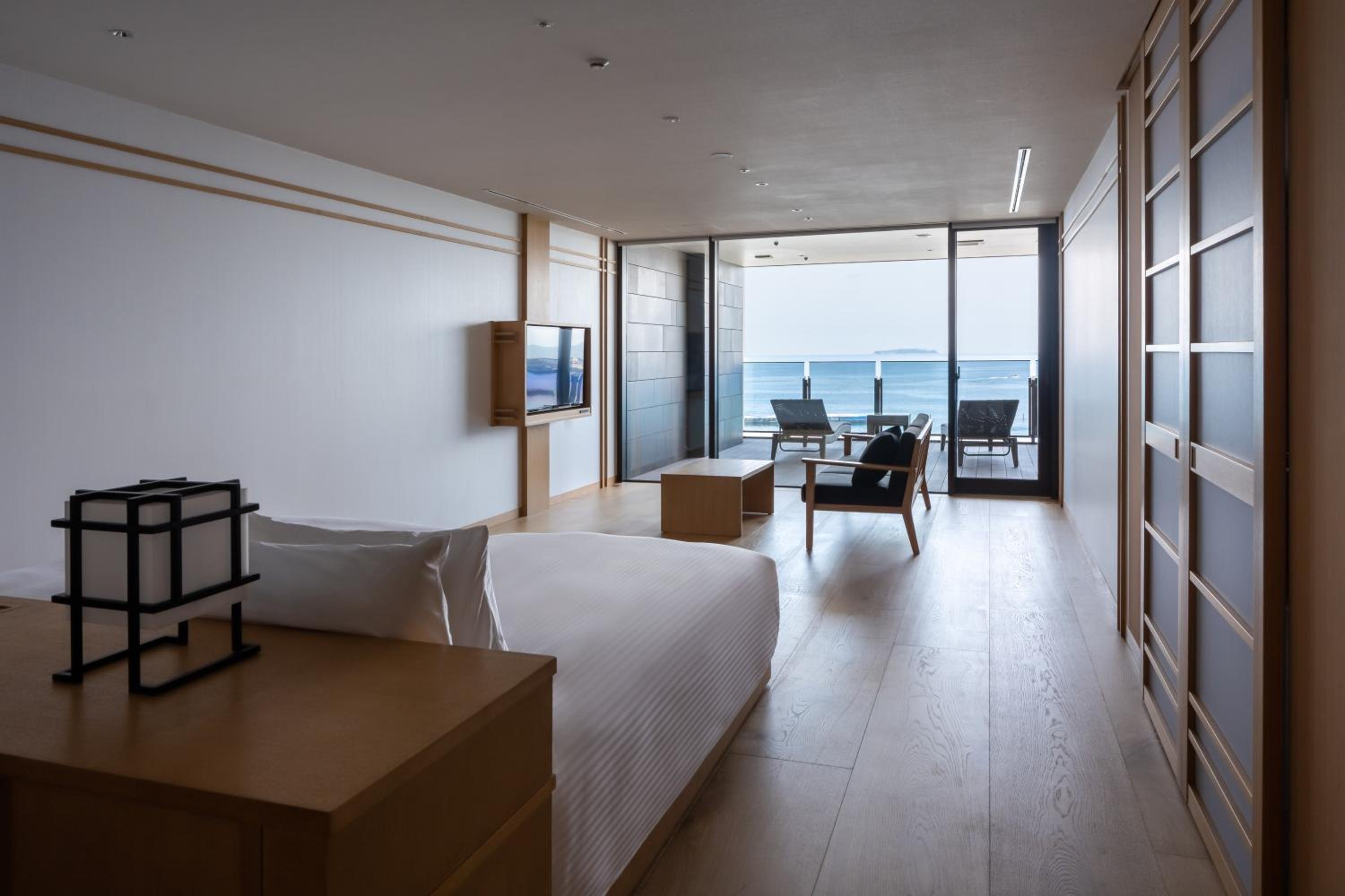 Universal Design Twin Room - Ocean View - Photo 1