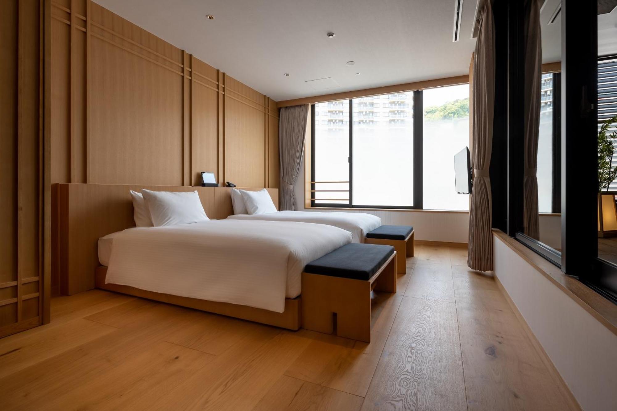 Suite with Open-Air Bath - Hillside View - Photo 1