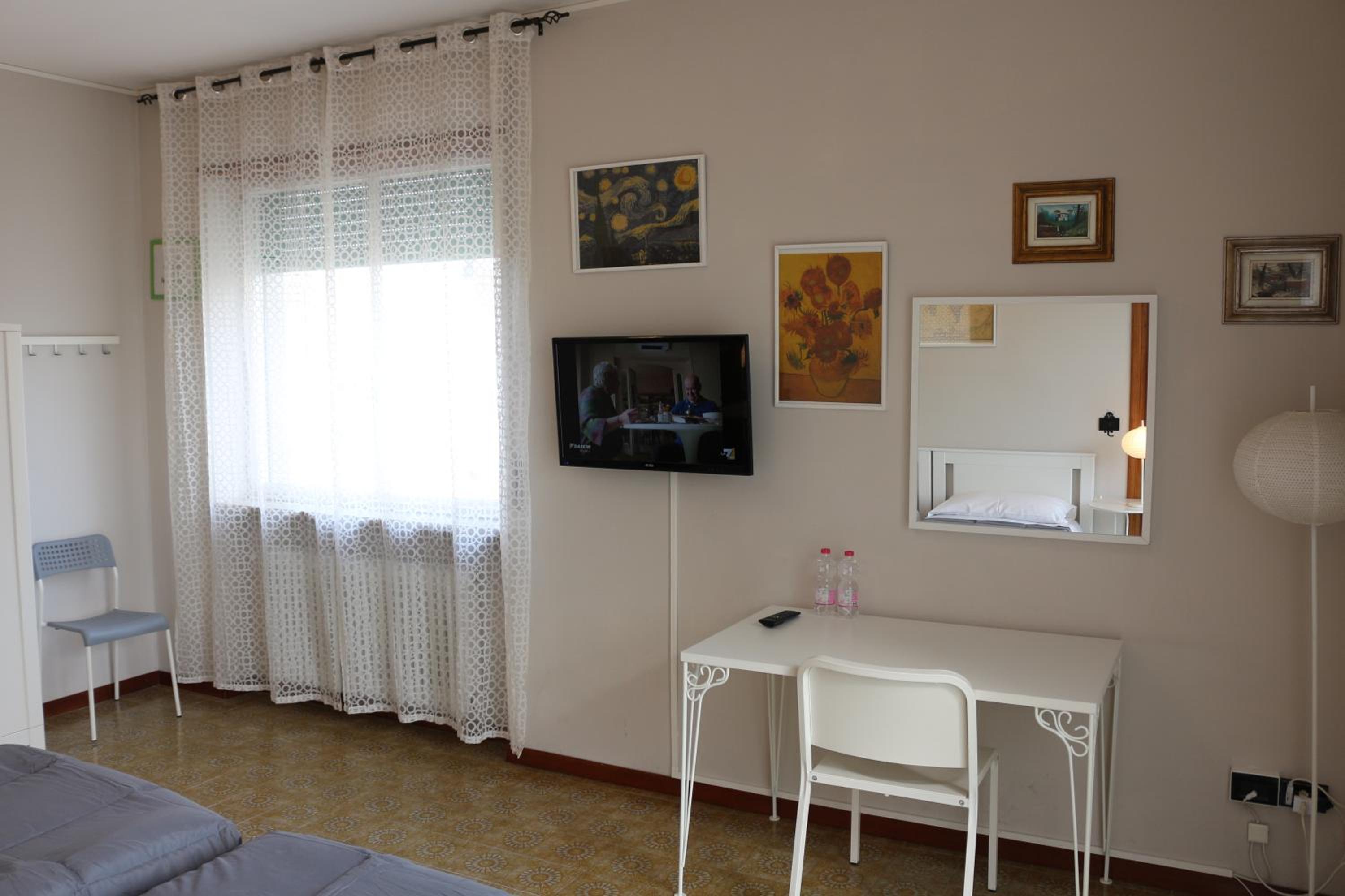 Twin Room with Balcony photo 2