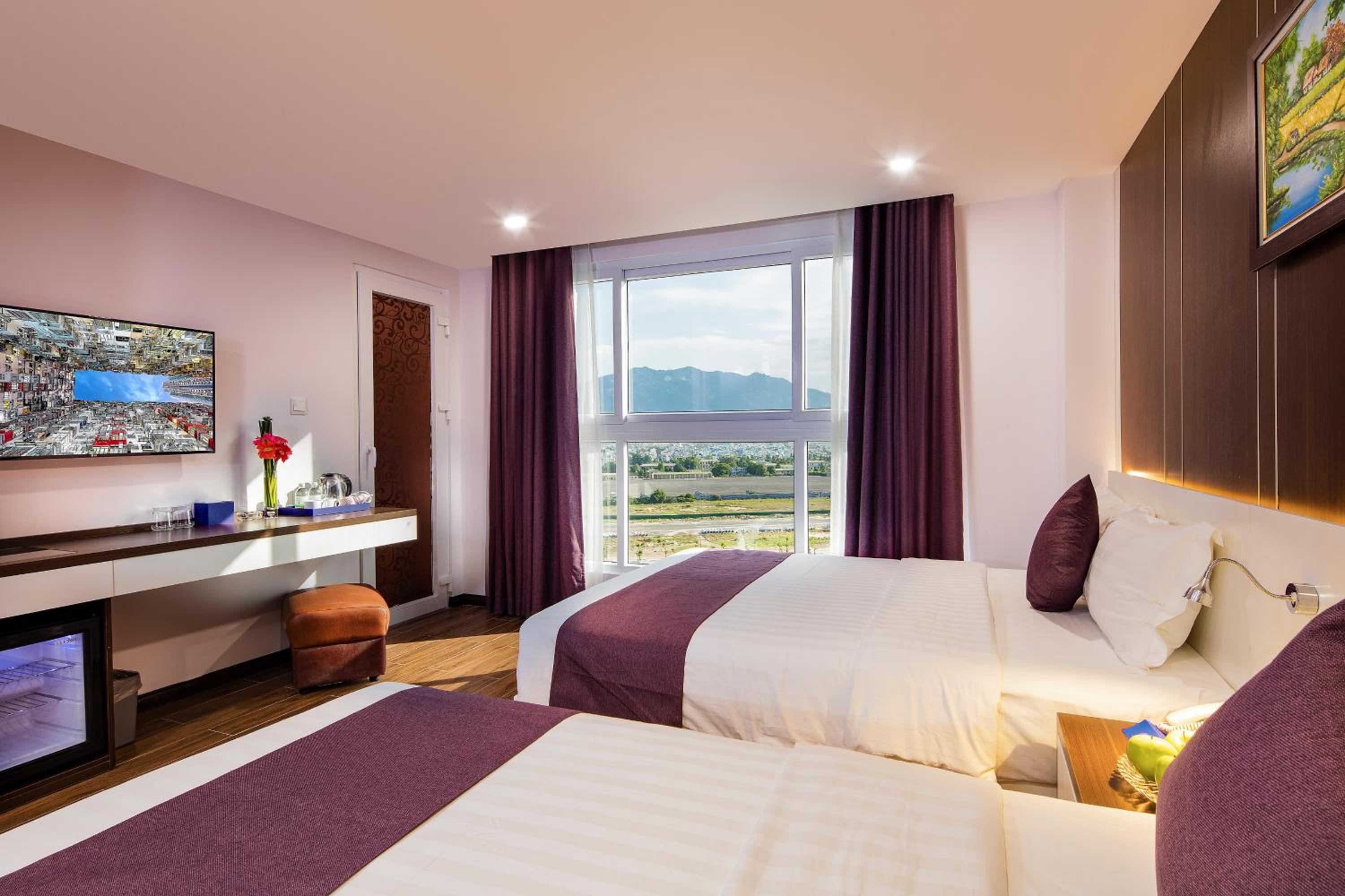 Triple Room with City View - Photo 5