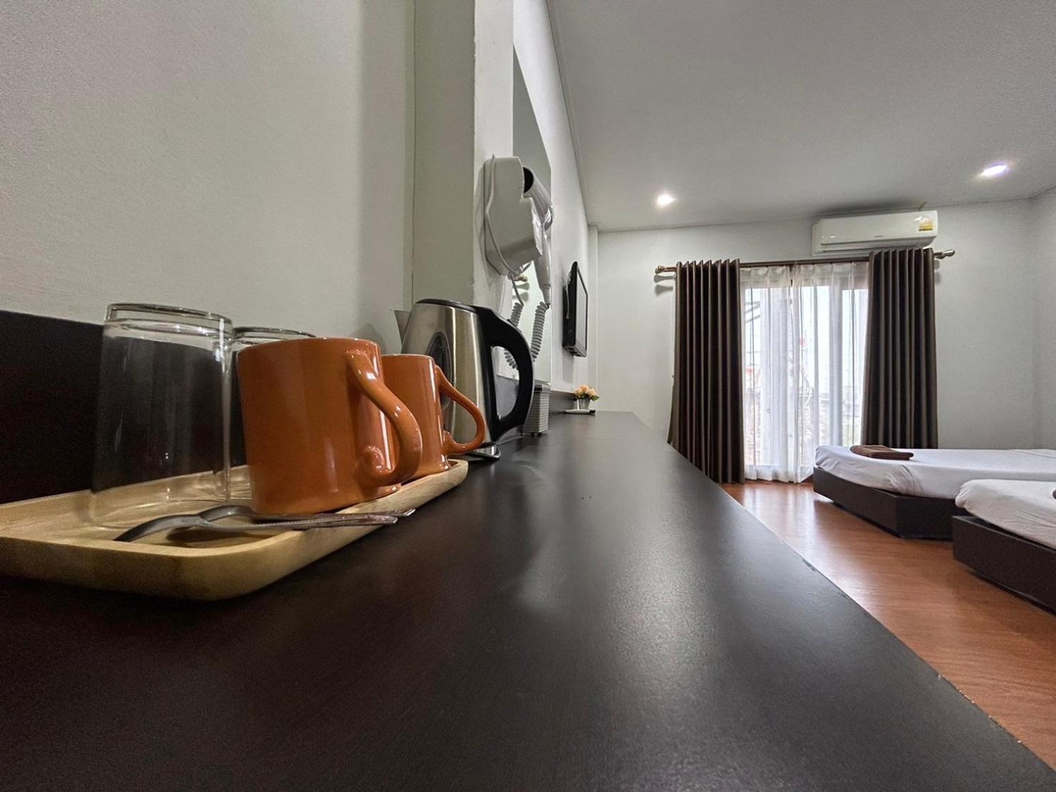 Deluxe Twin Room - Photo 3