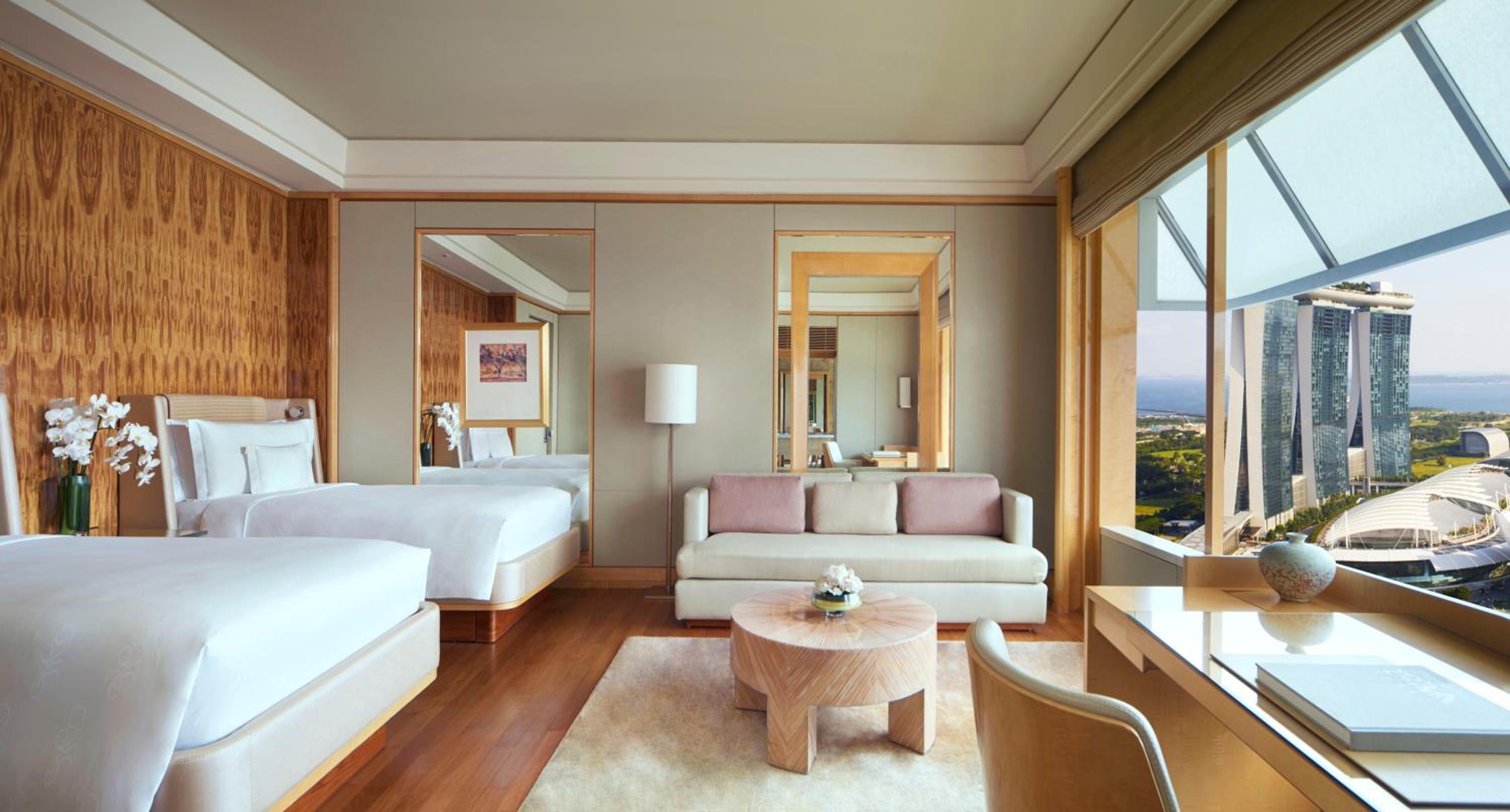 Marina Deluxe with Two Twin Beds