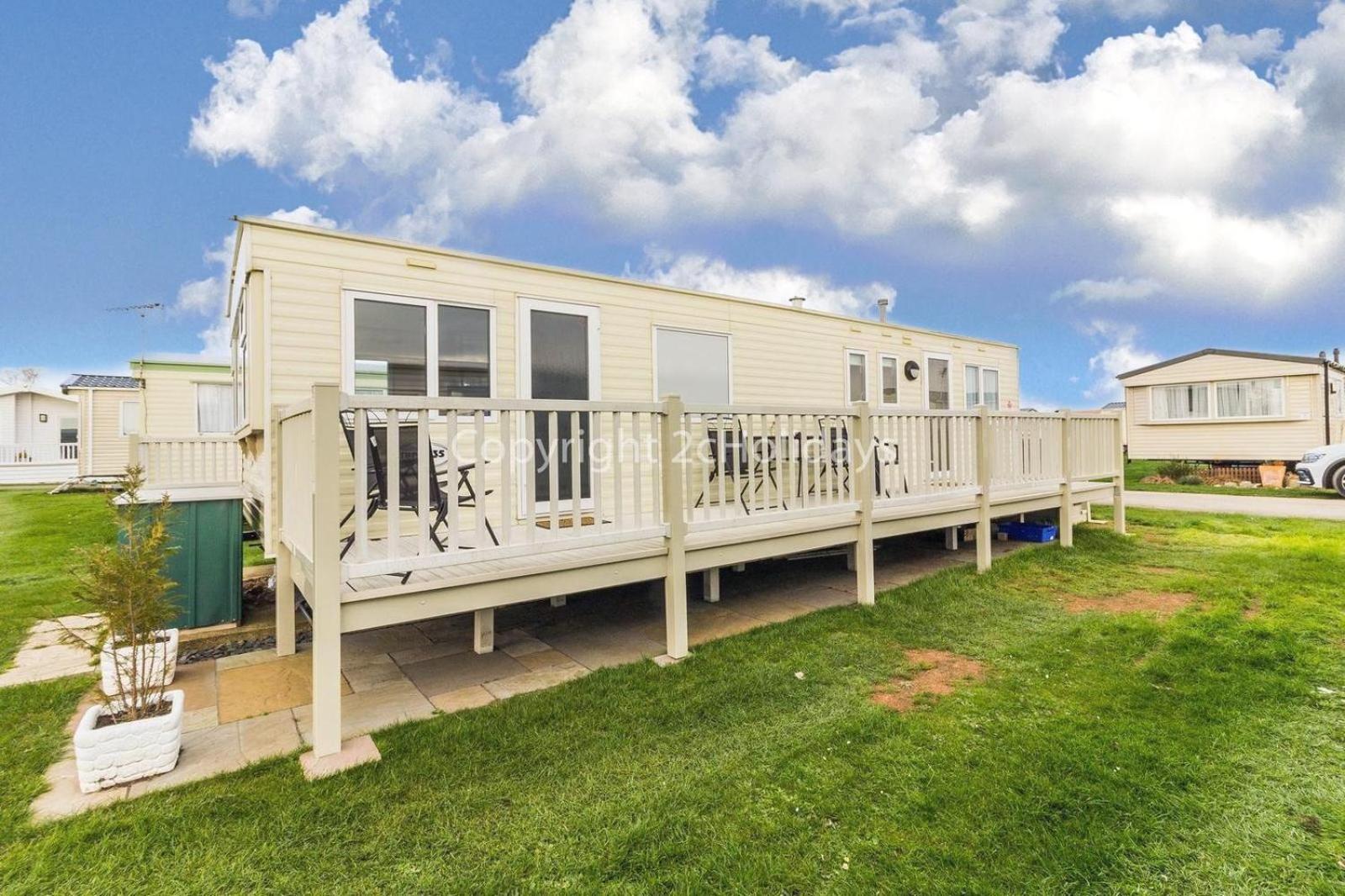Mobile Home photo 2