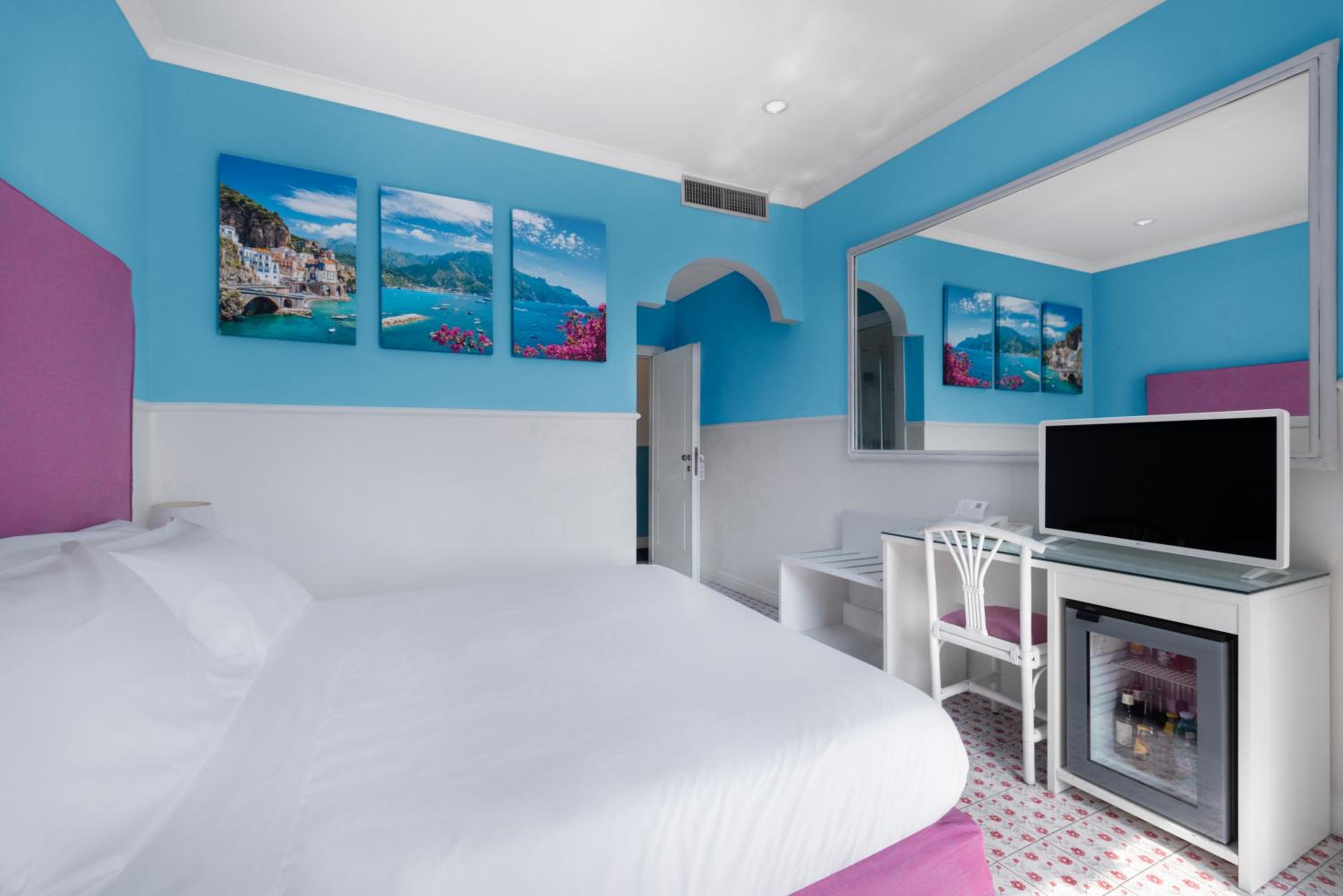 Superior Double or Twin Room with Sea View - Photo 4