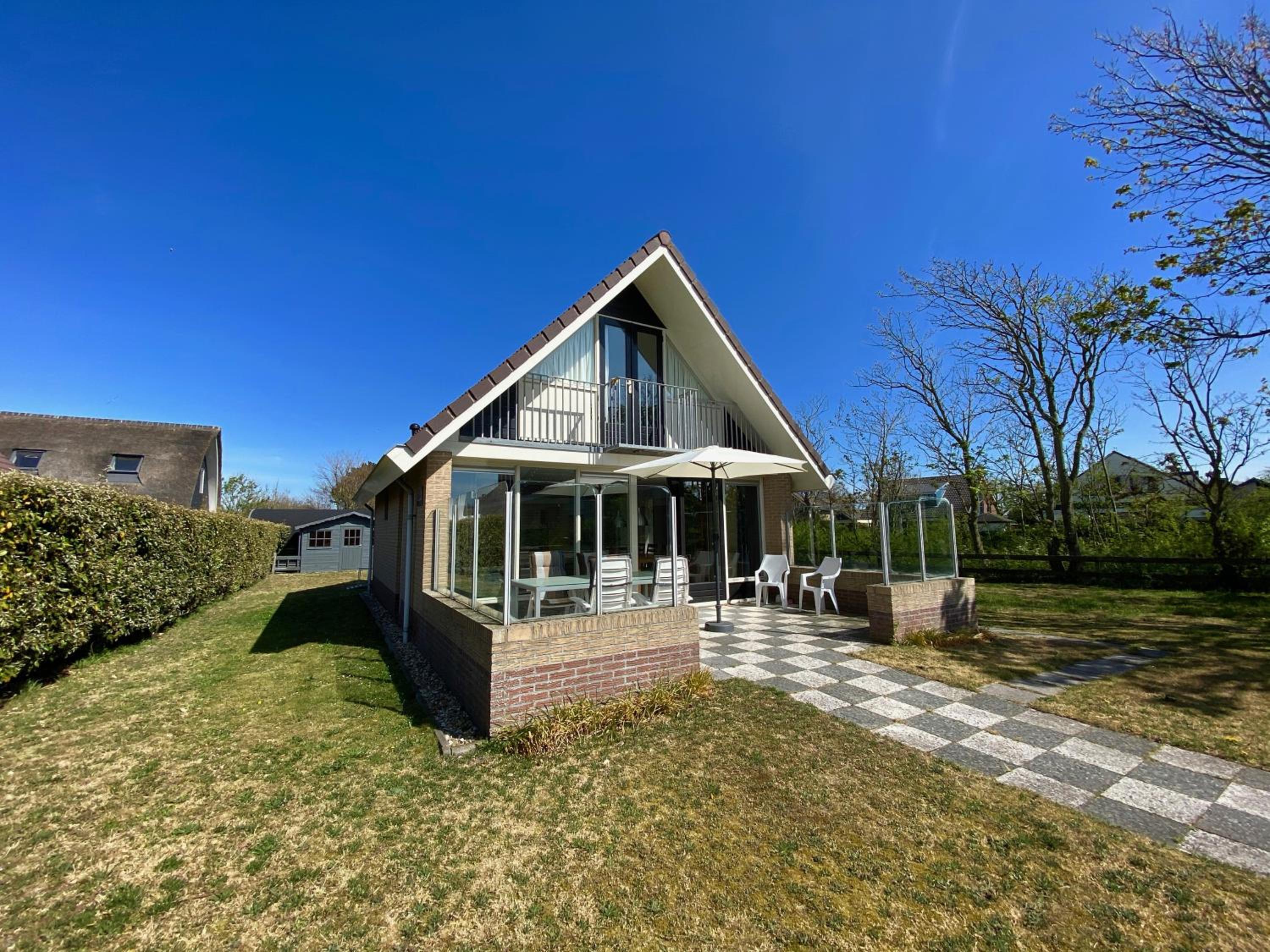 Three-Bedroom House photo 1