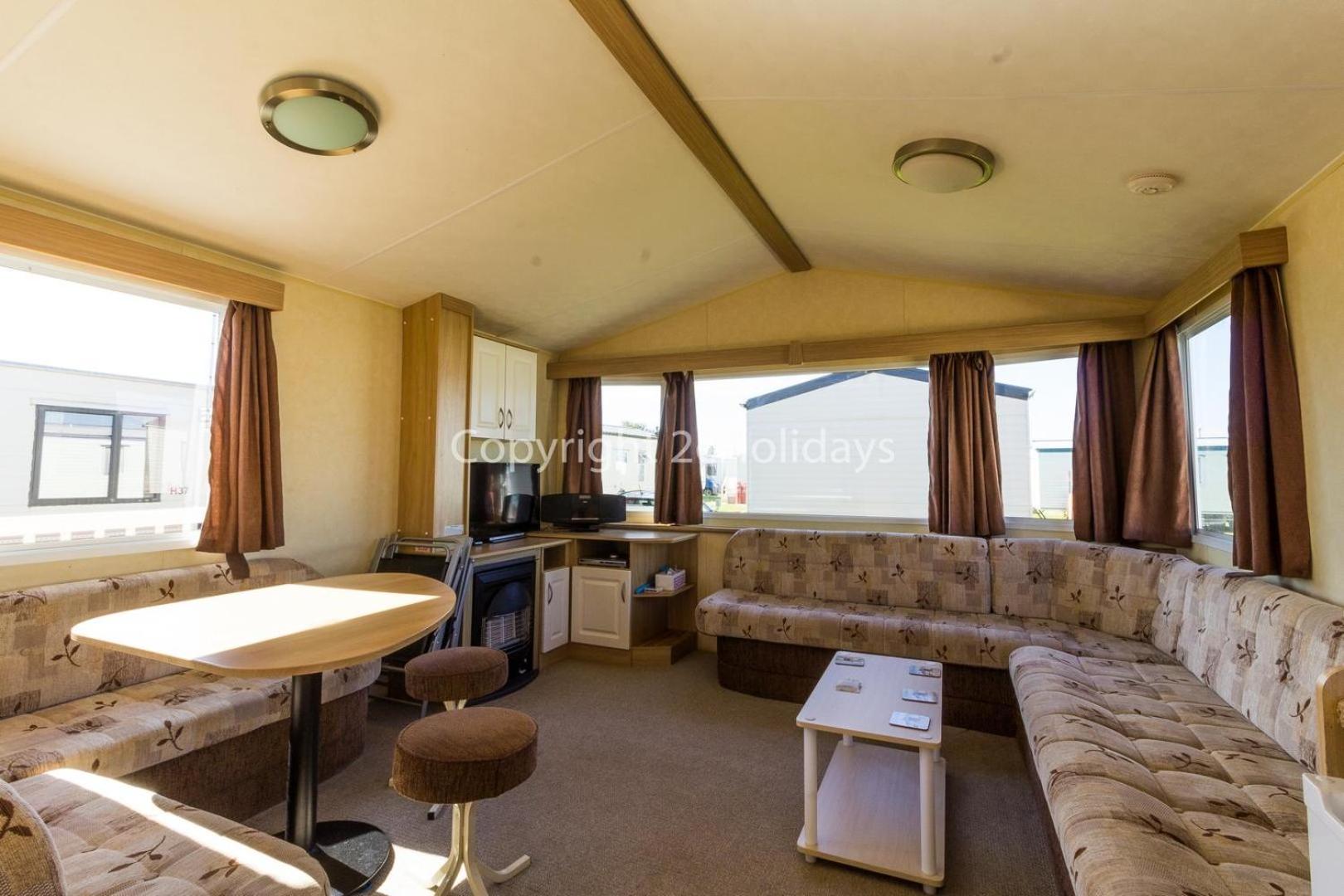 Mobile Home photo 1