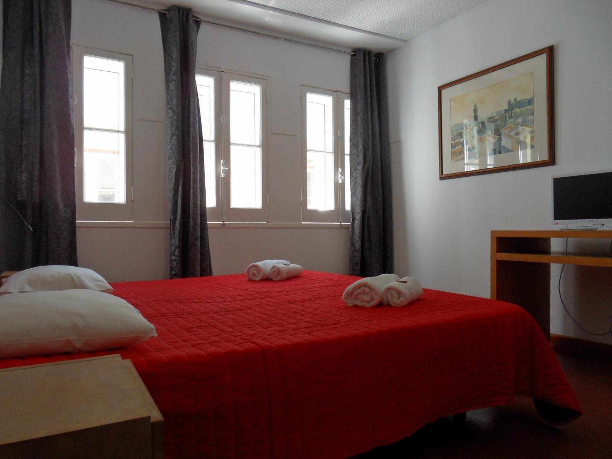 Economy Double Room photo 3