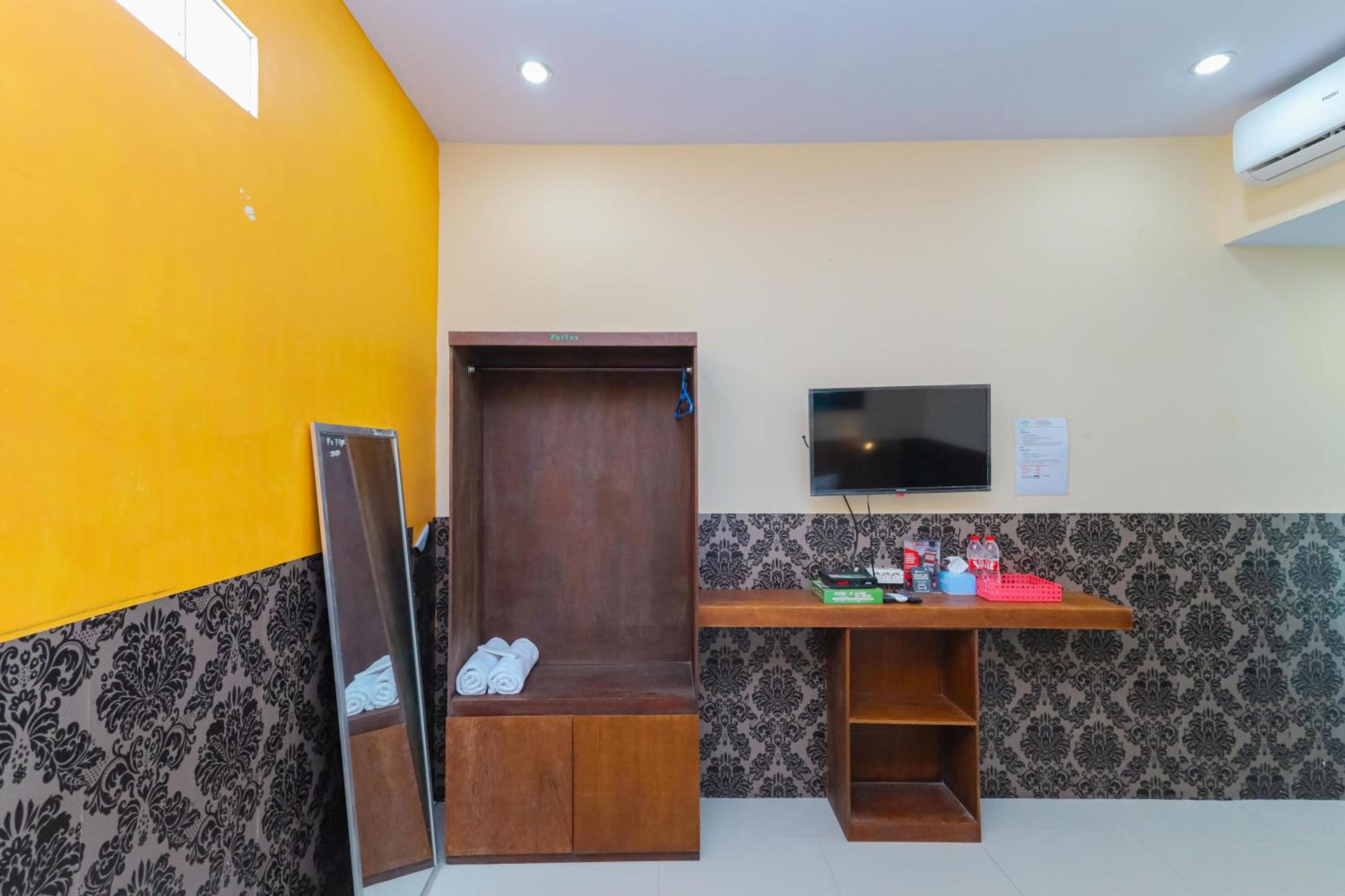 Deluxe Room - Photo 4