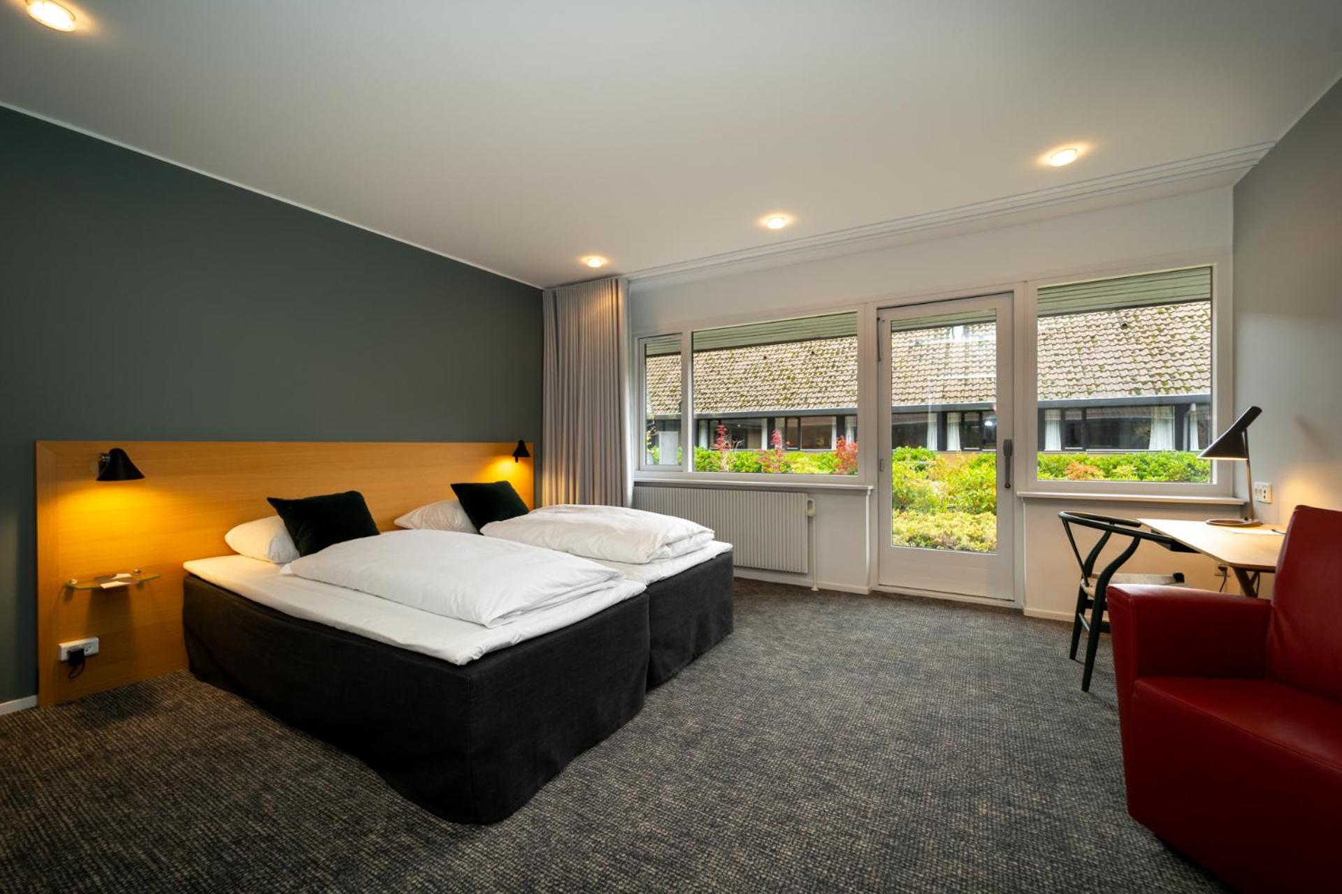 Business Double or Twin Room photo 3
