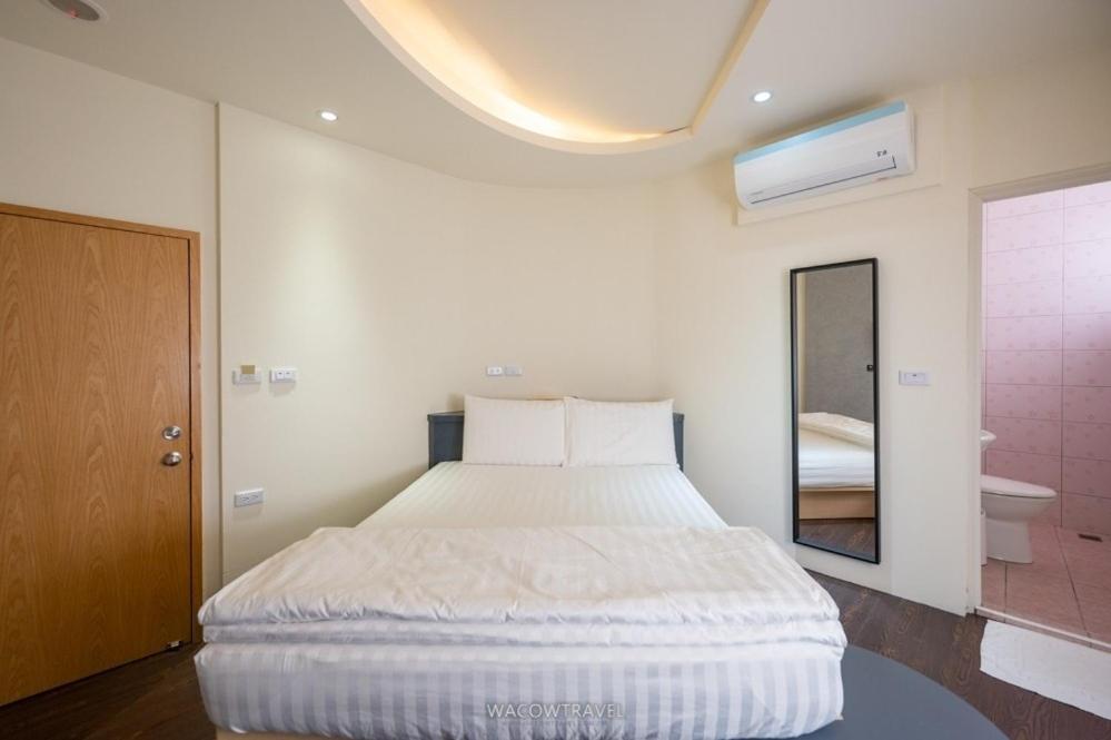 Standard Double Room photo 3