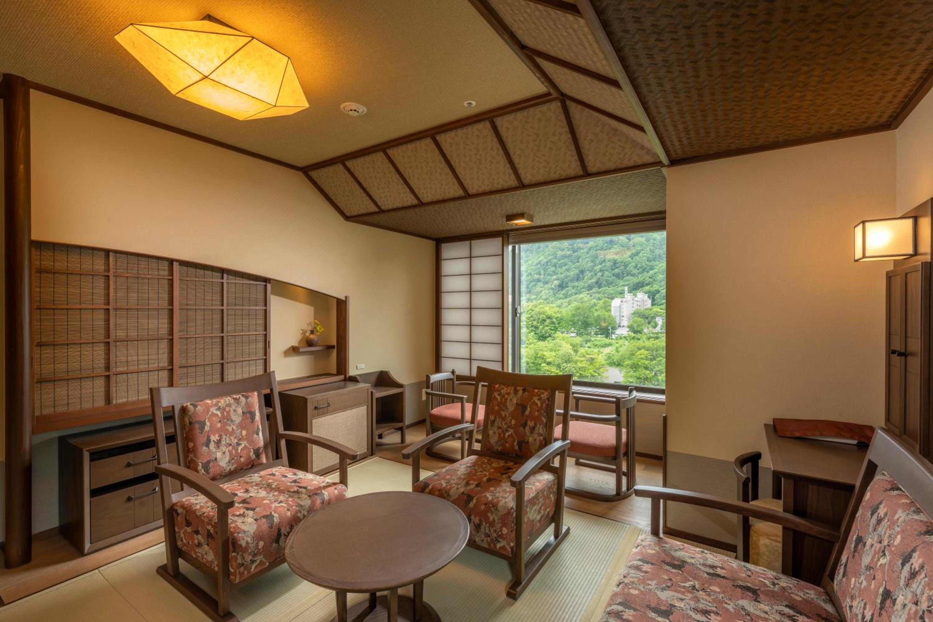 Quadruple Room with Hot Spring Bath - Photo 4