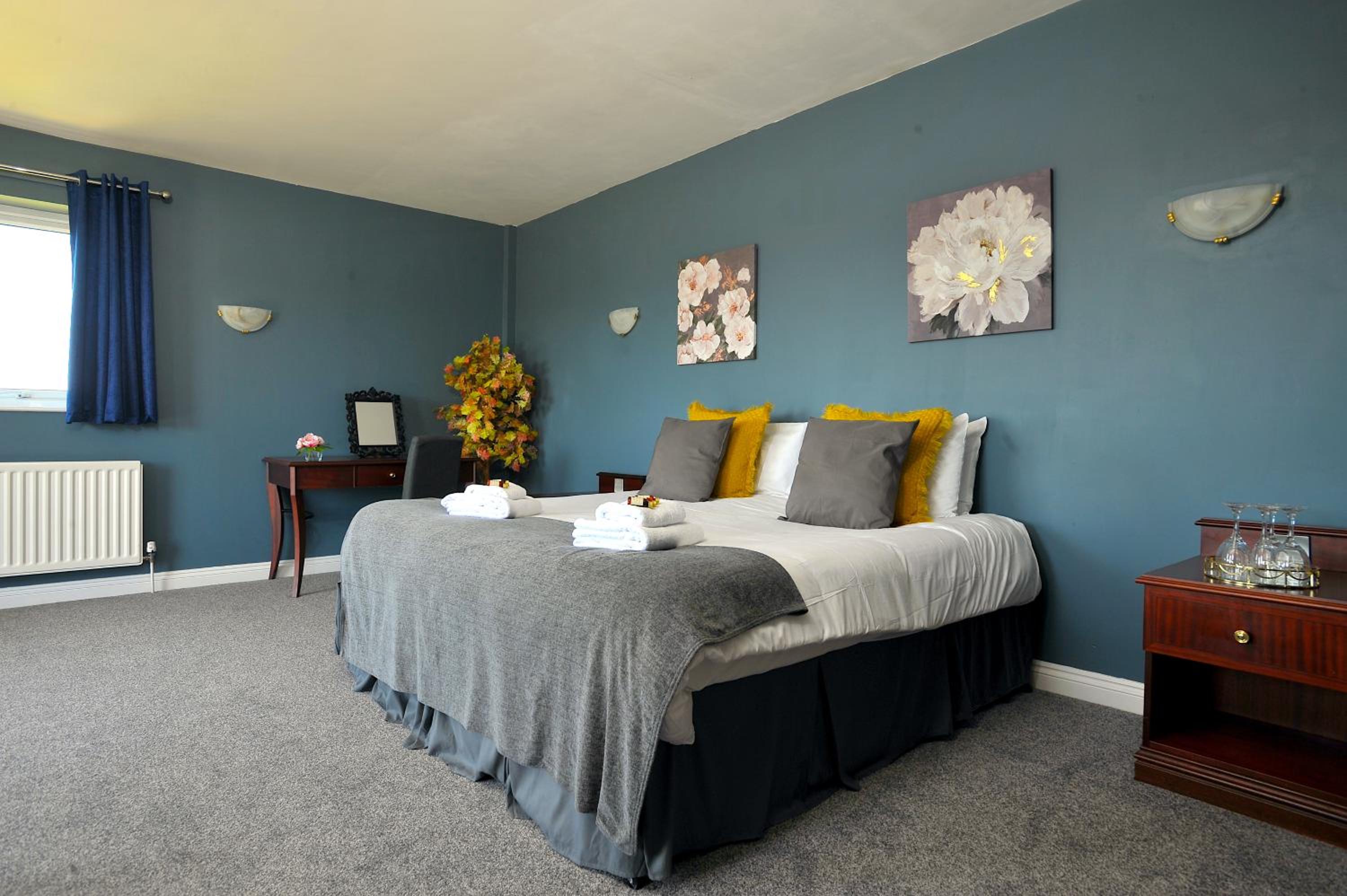 Executive Suite photo 2