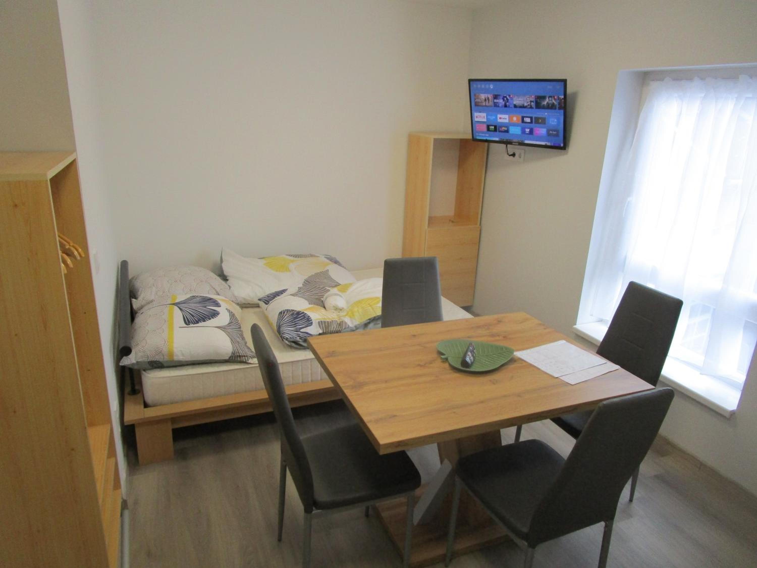 Apartment photo 1