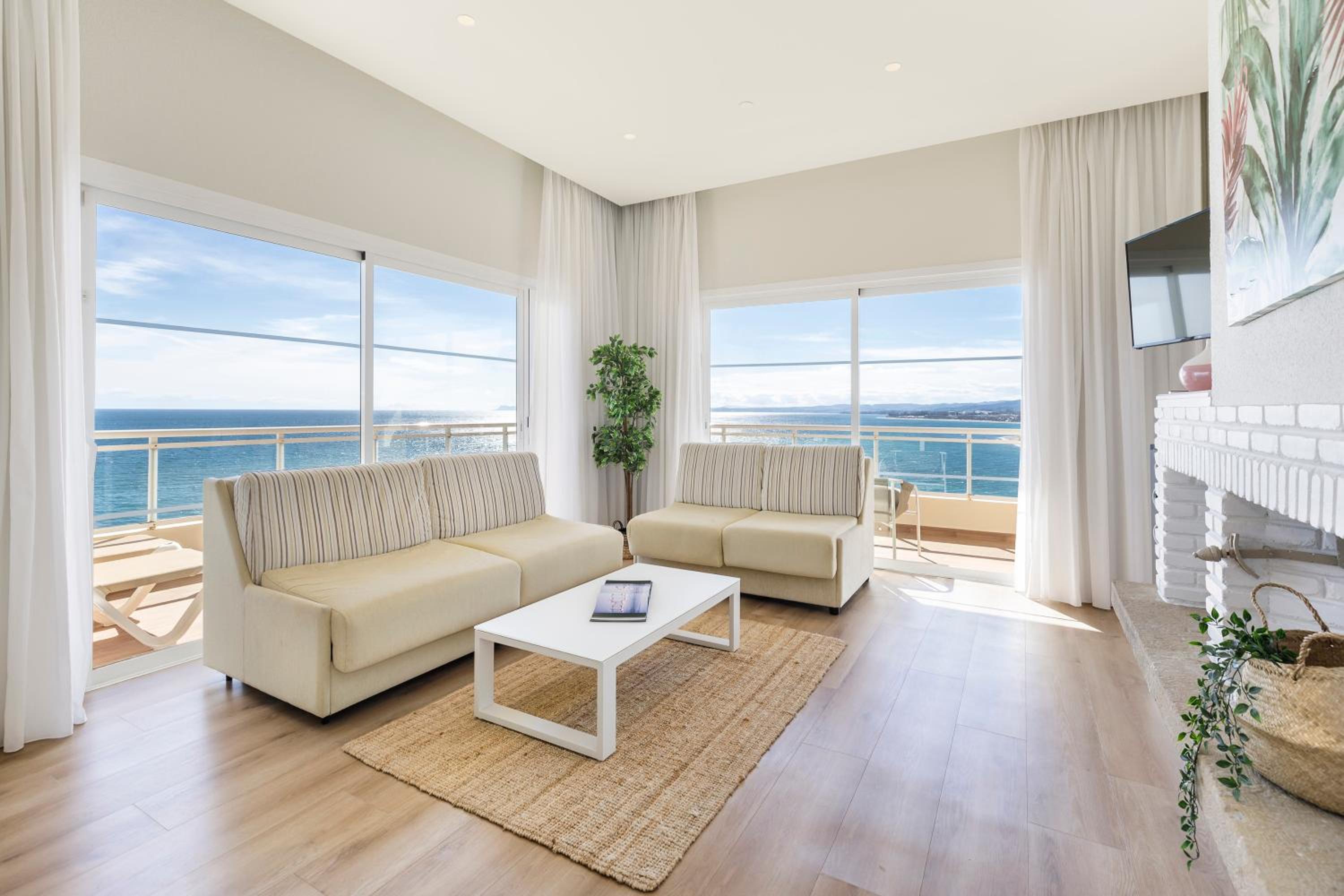 Xtra Sol Suite Sea View - Photo 8