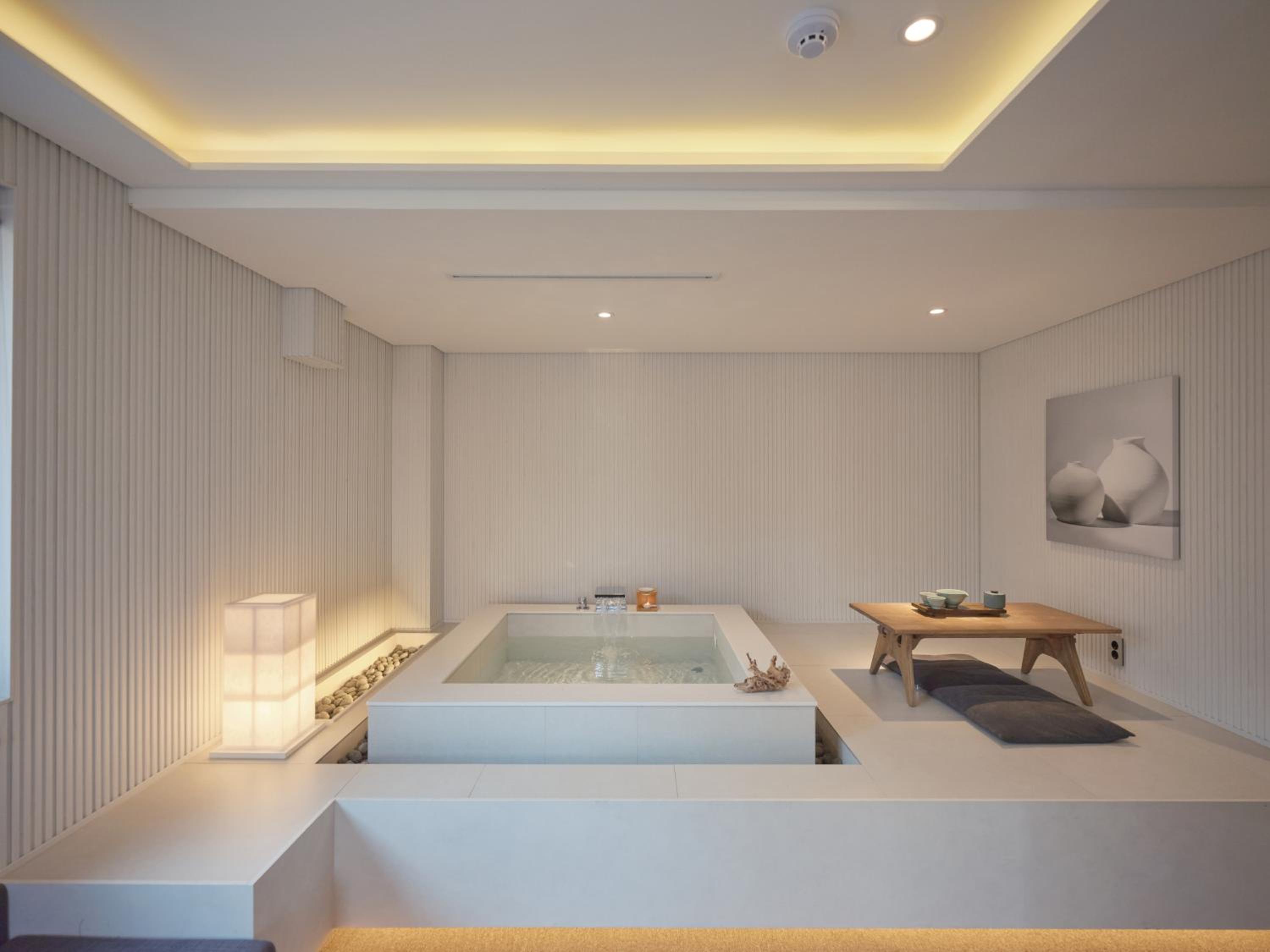 Private Double Spa (Randomly Selected) - Photo 19