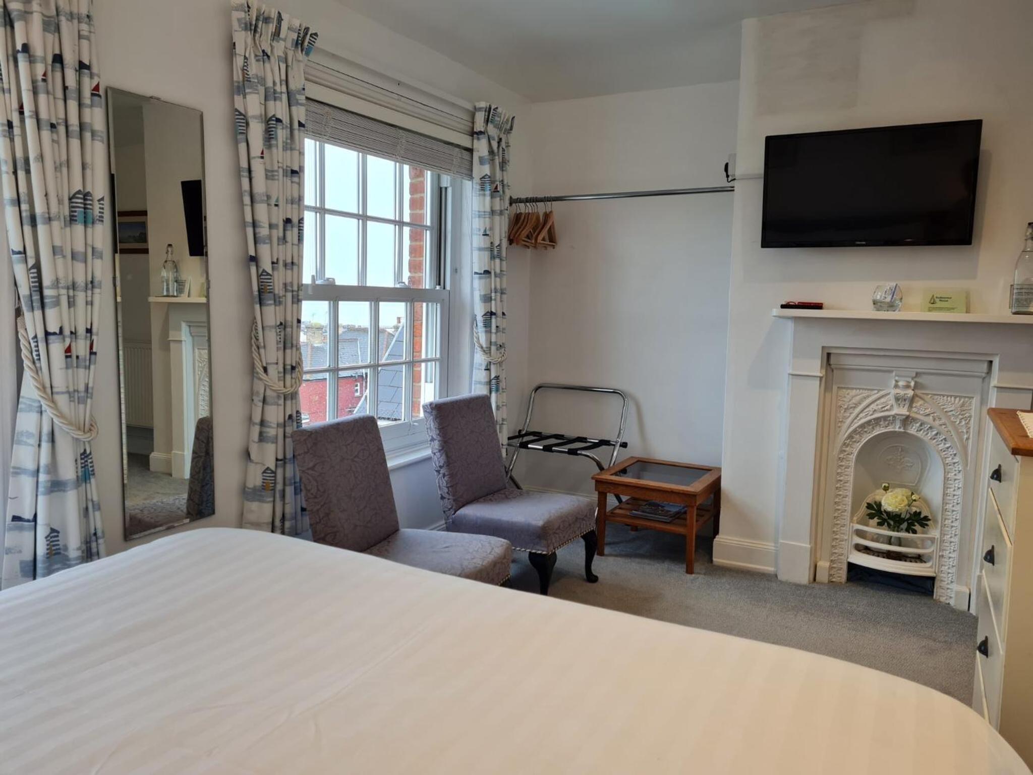 Deluxe Double Room photo 3