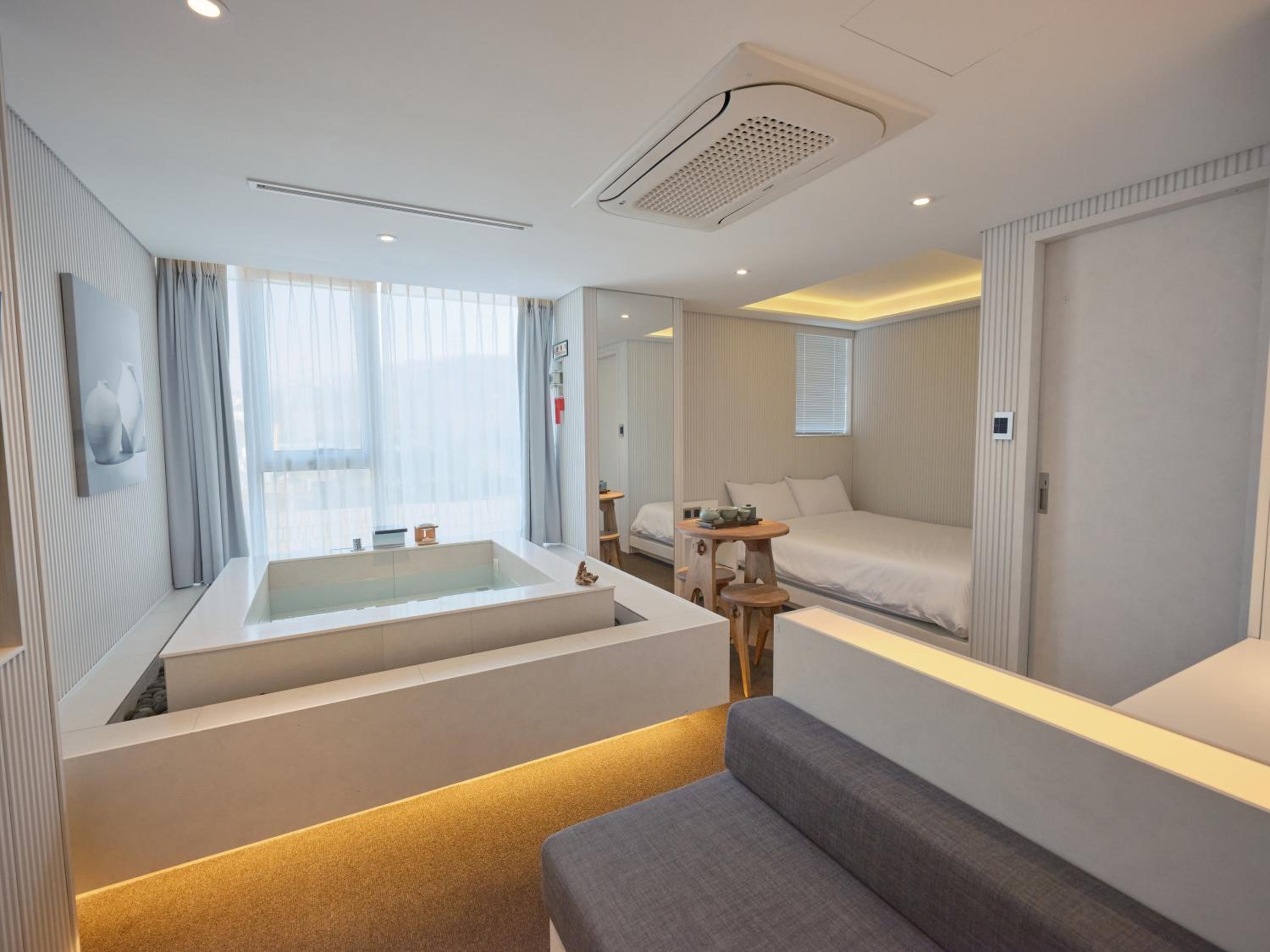Private Double Spa (Randomly Selected) - Photo 3