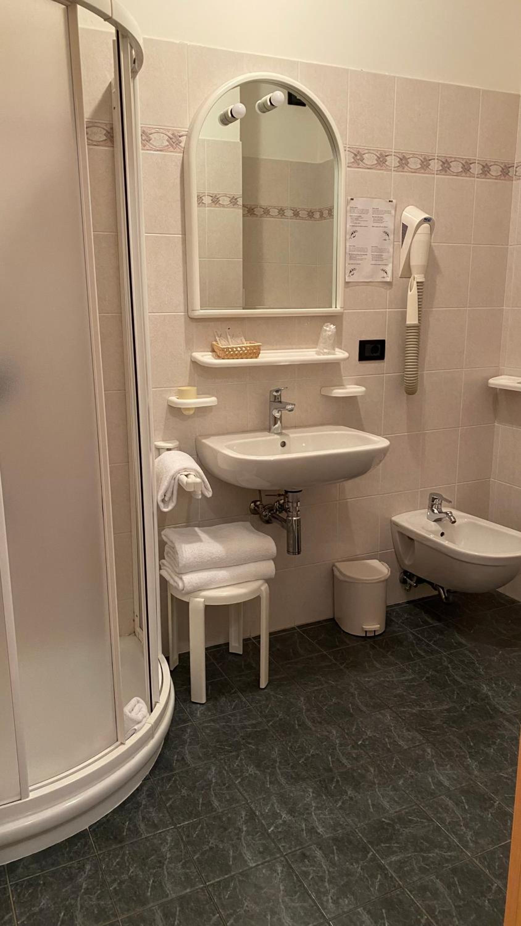 Economy Double or Twin Room - Annex photo 3
