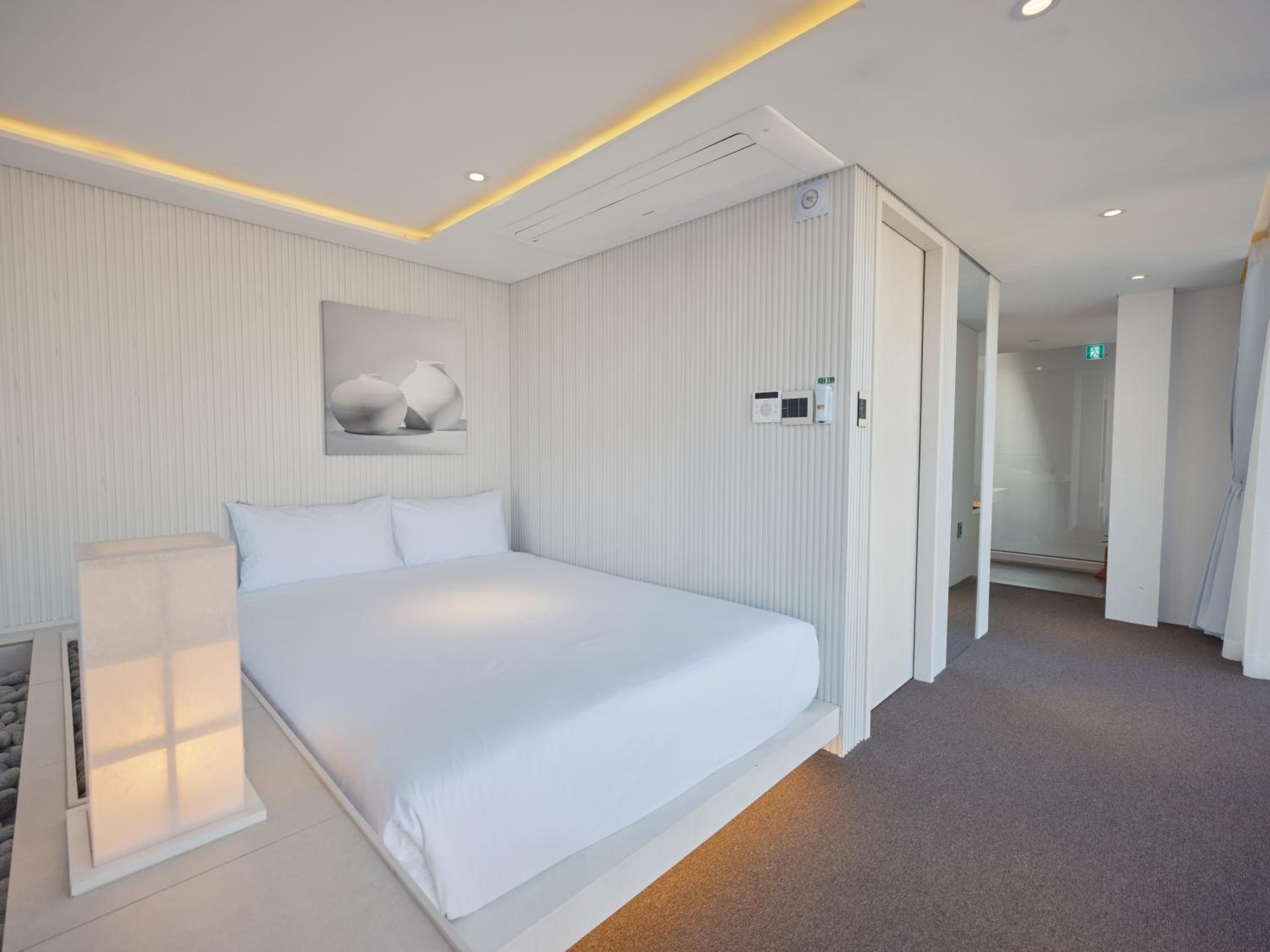 Private Double Spa (Randomly Selected) - Photo 12