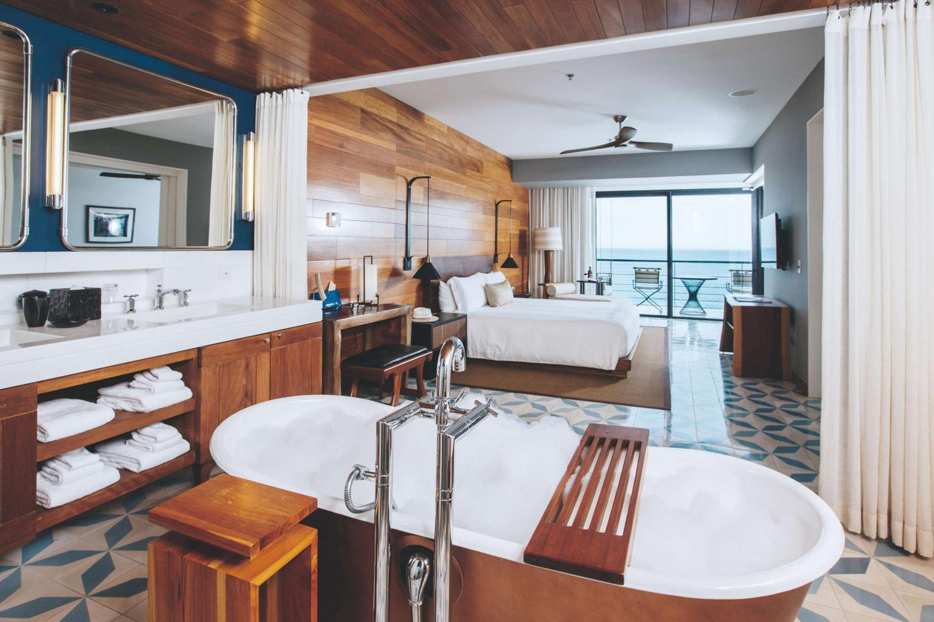 Thompson Suite with Ocean View