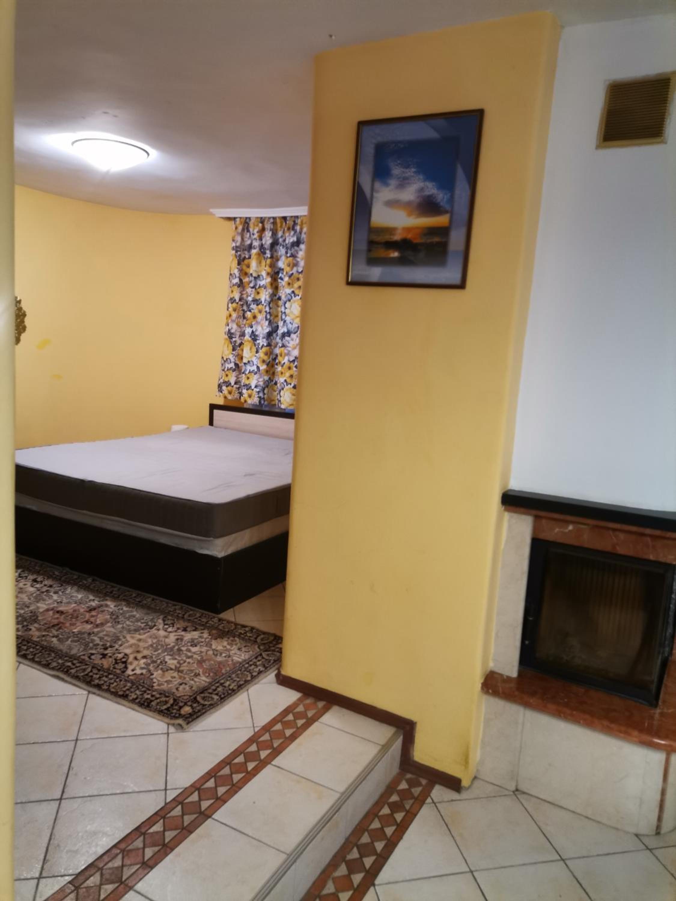 Apartment with Terrace photo 2