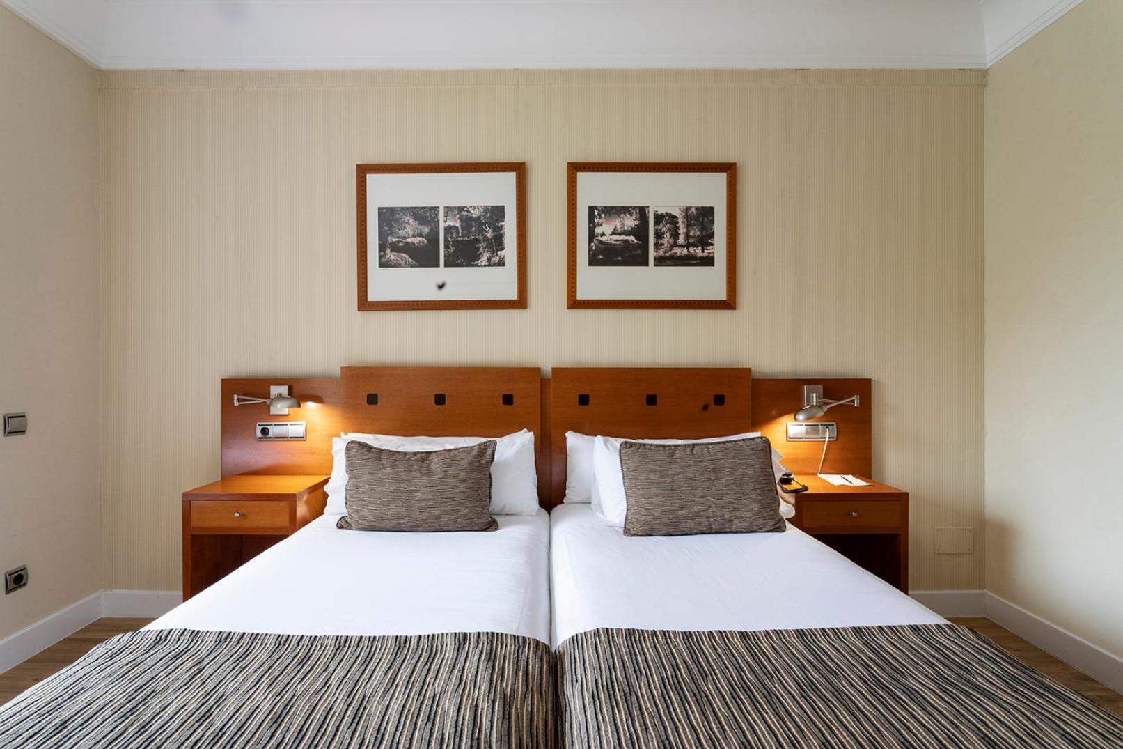 Quadruple Room (4 Adults) - Photo 3