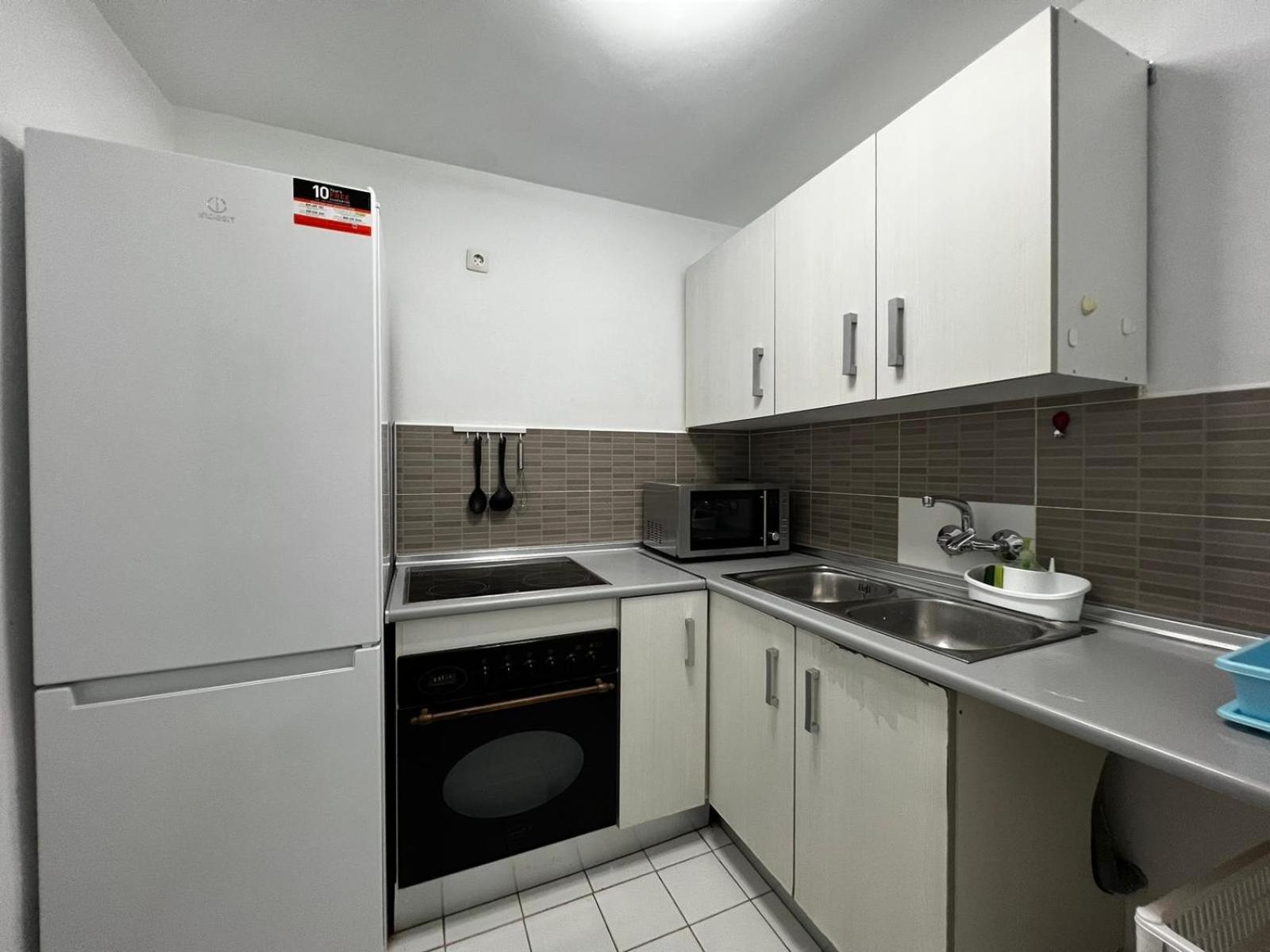 Apartment with Sea View photo 2