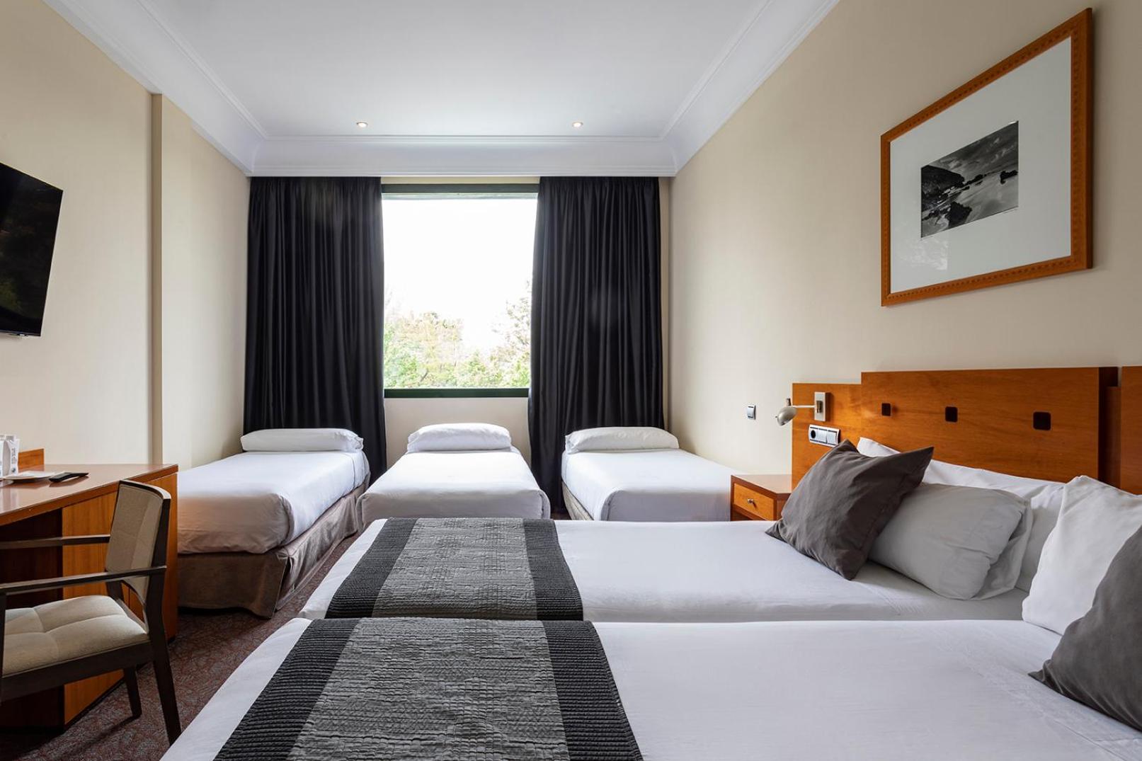Quintuple Room - Photo 1
