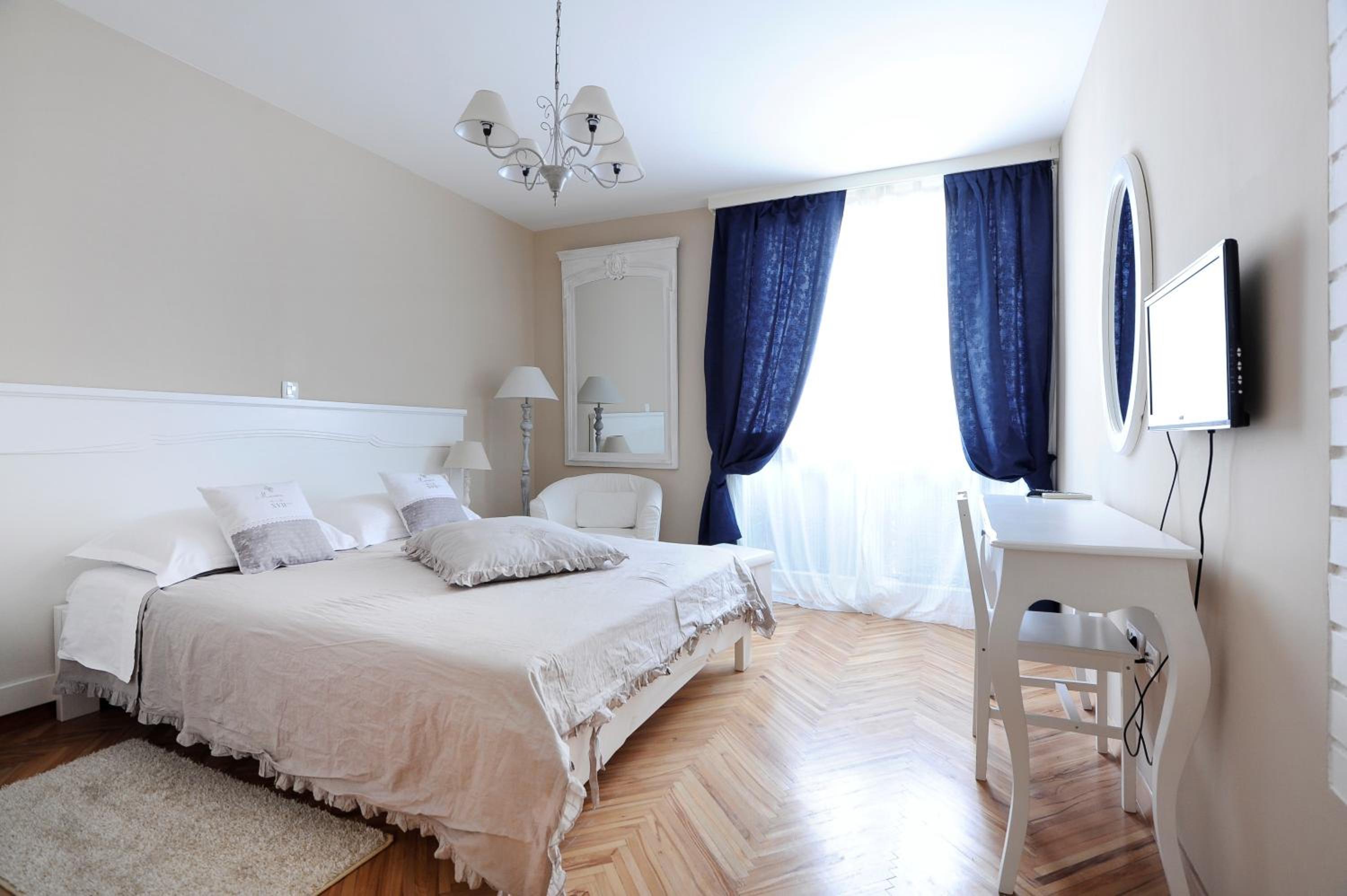 Comfort Double Room - Photo 1
