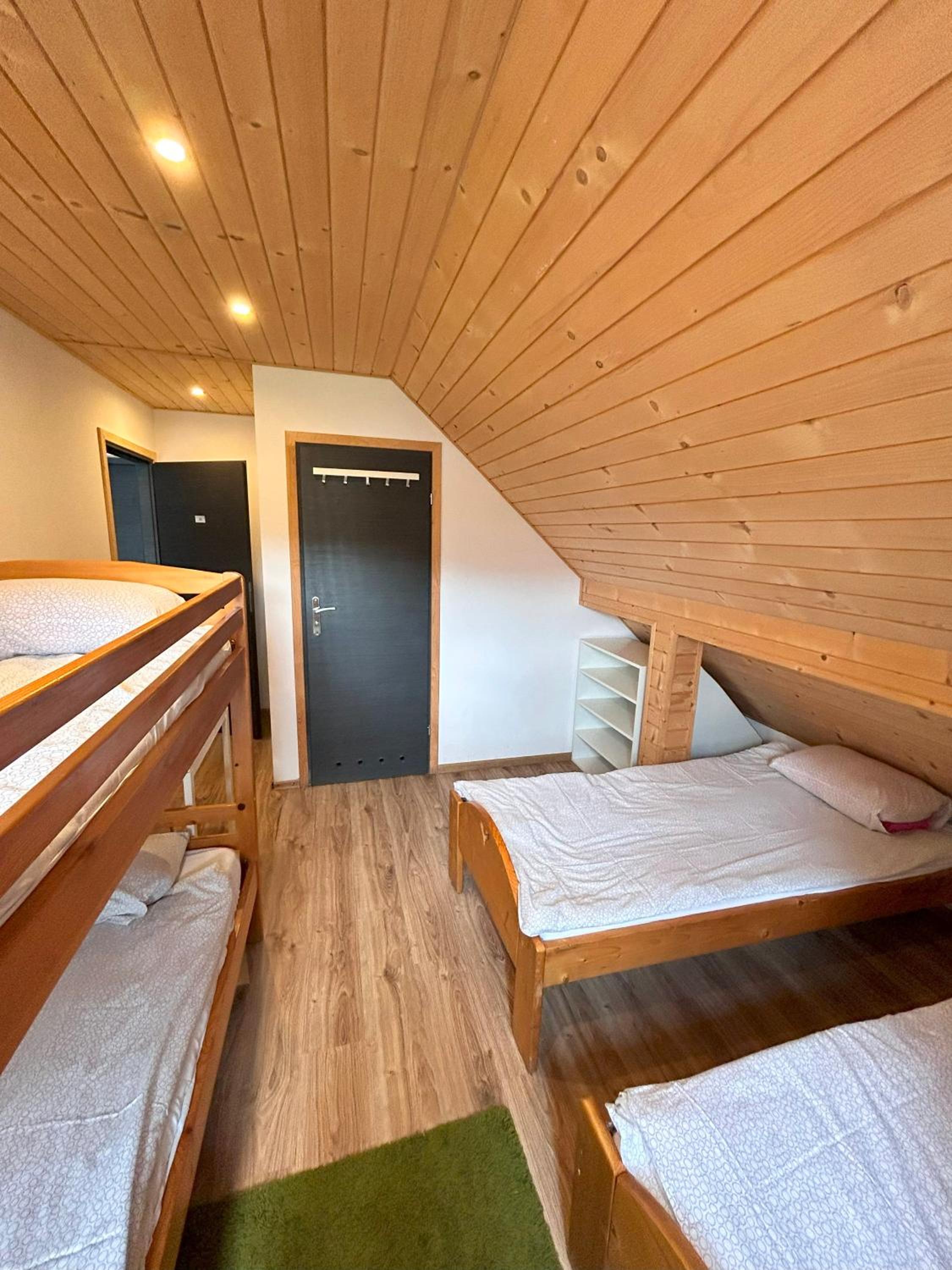 Quadruple Room with Bathroom photo 2