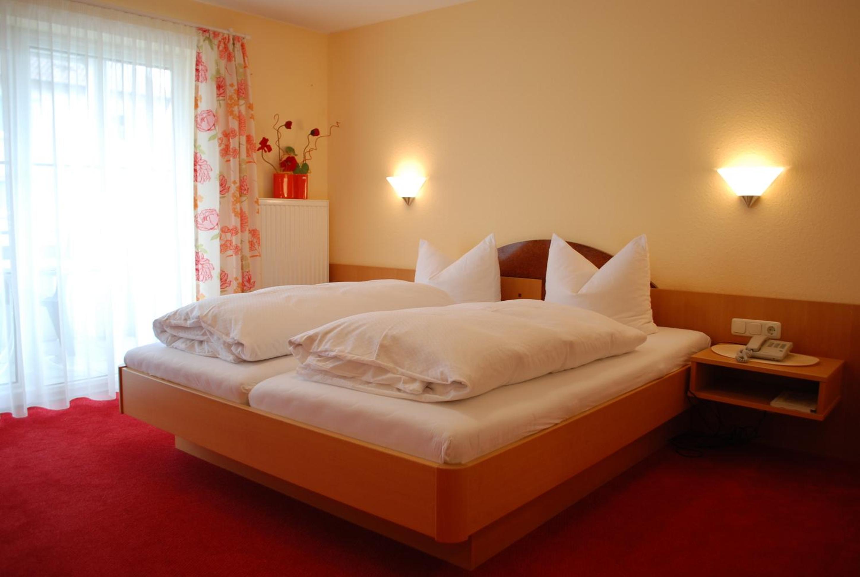 Double Room - Photo 9