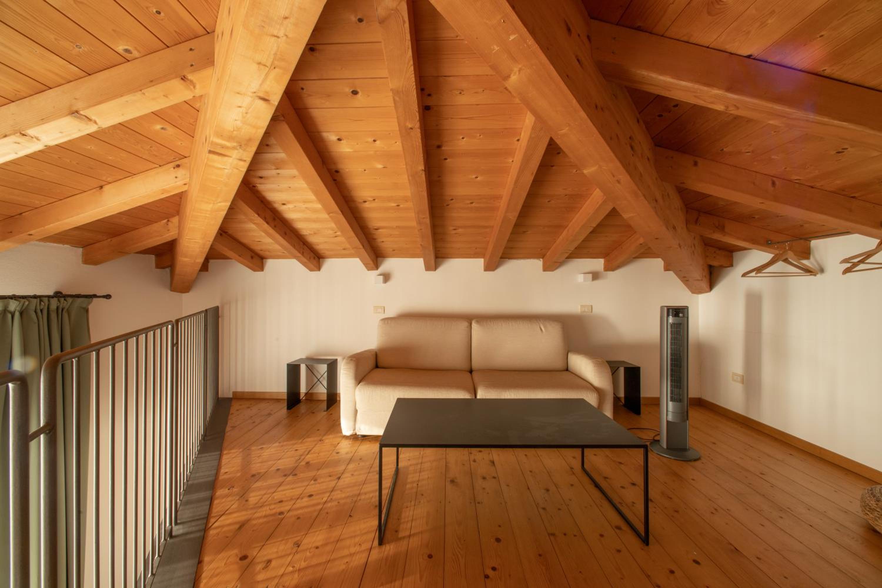 Superior Studio with Lake View - Photo 8