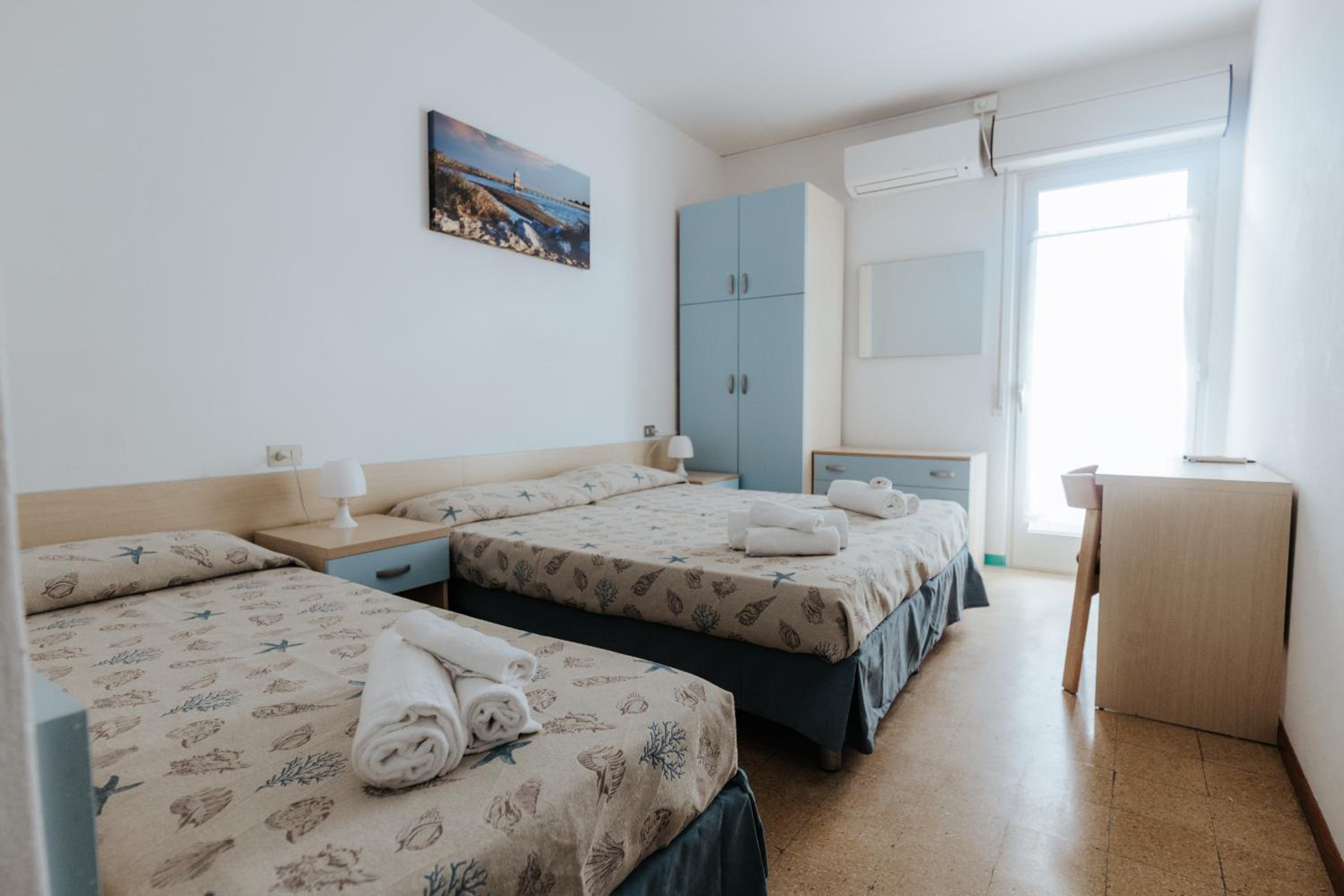 Basic Triple Room - Photo 1