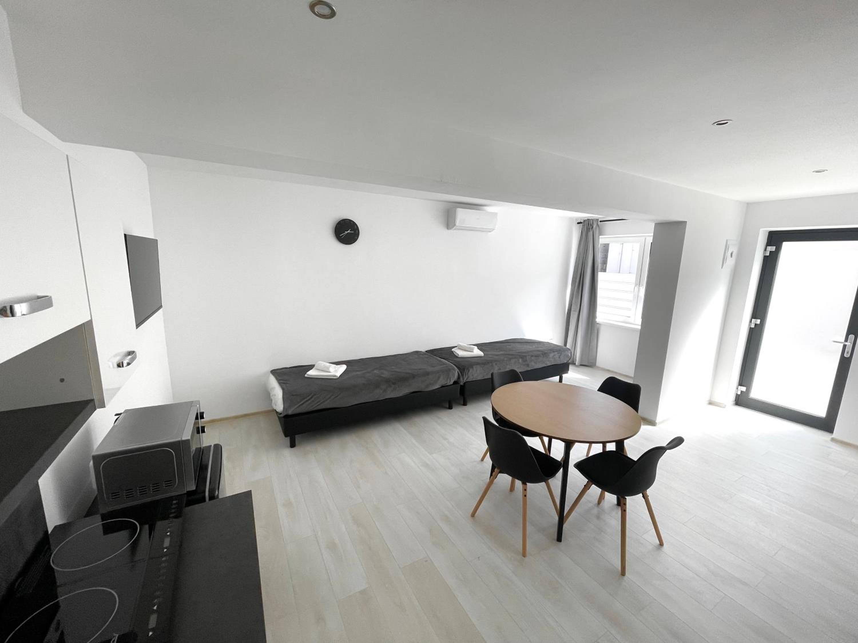 Two-Bedroom Apartment photo 3