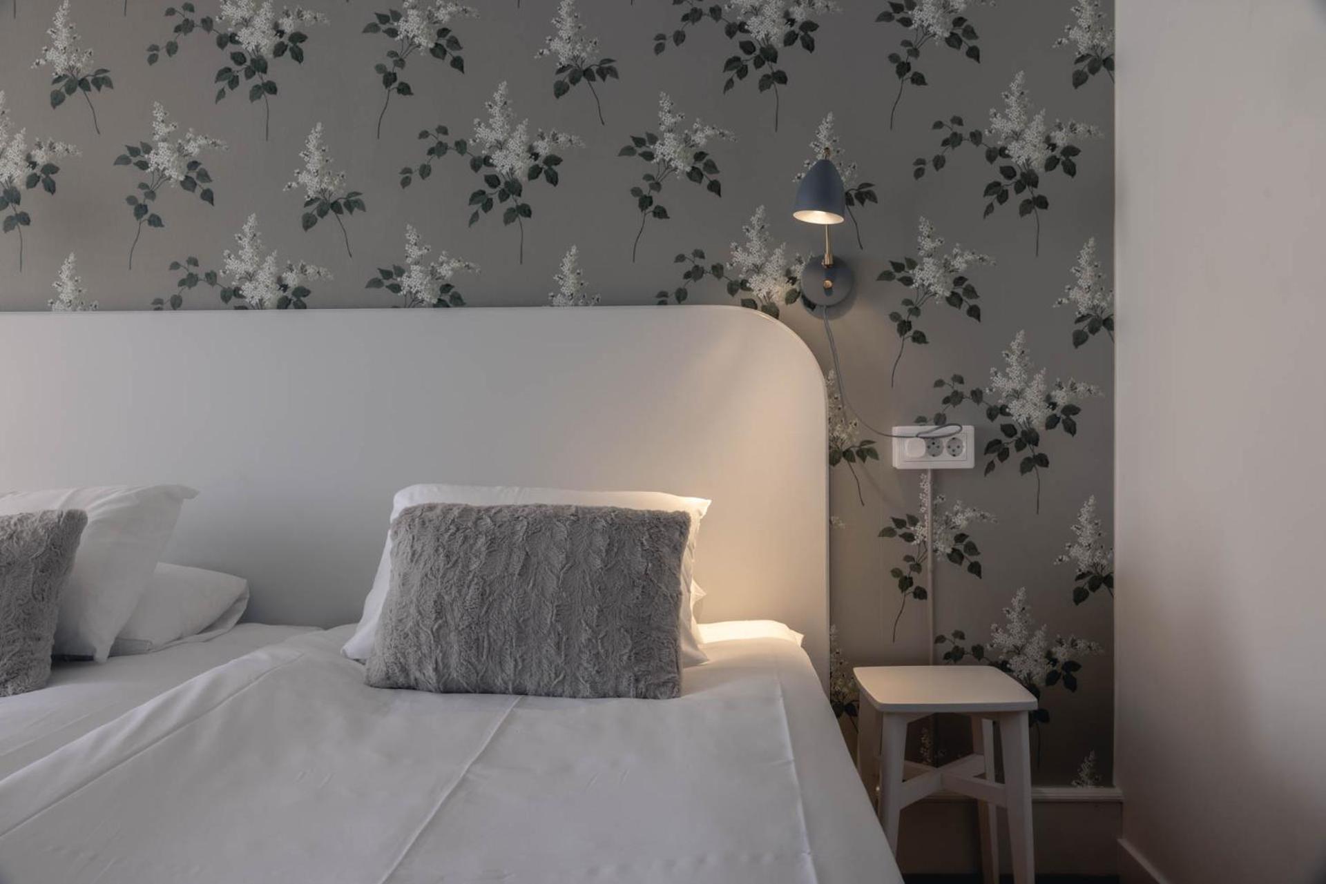 Standard Double Room with Two Single Beds - Non-Smoking - Photo 5
