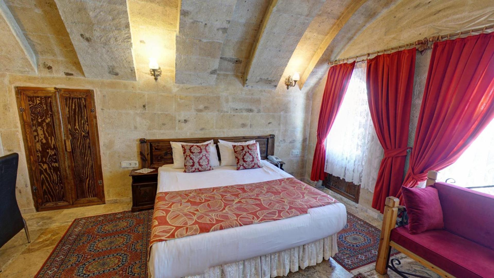 Arched Deluxe Double Room with Terrace photo 1