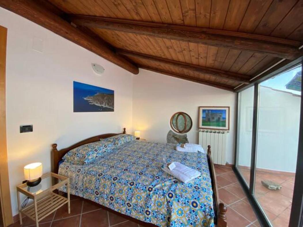 Triple Room with Terrace photo 1