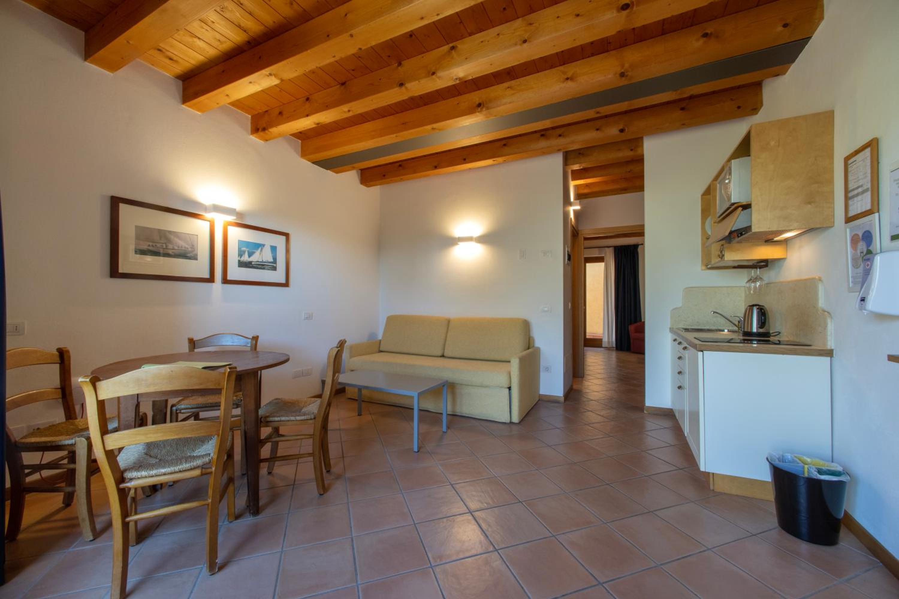 One-Bedroom Apartment with Garden View - Photo 1